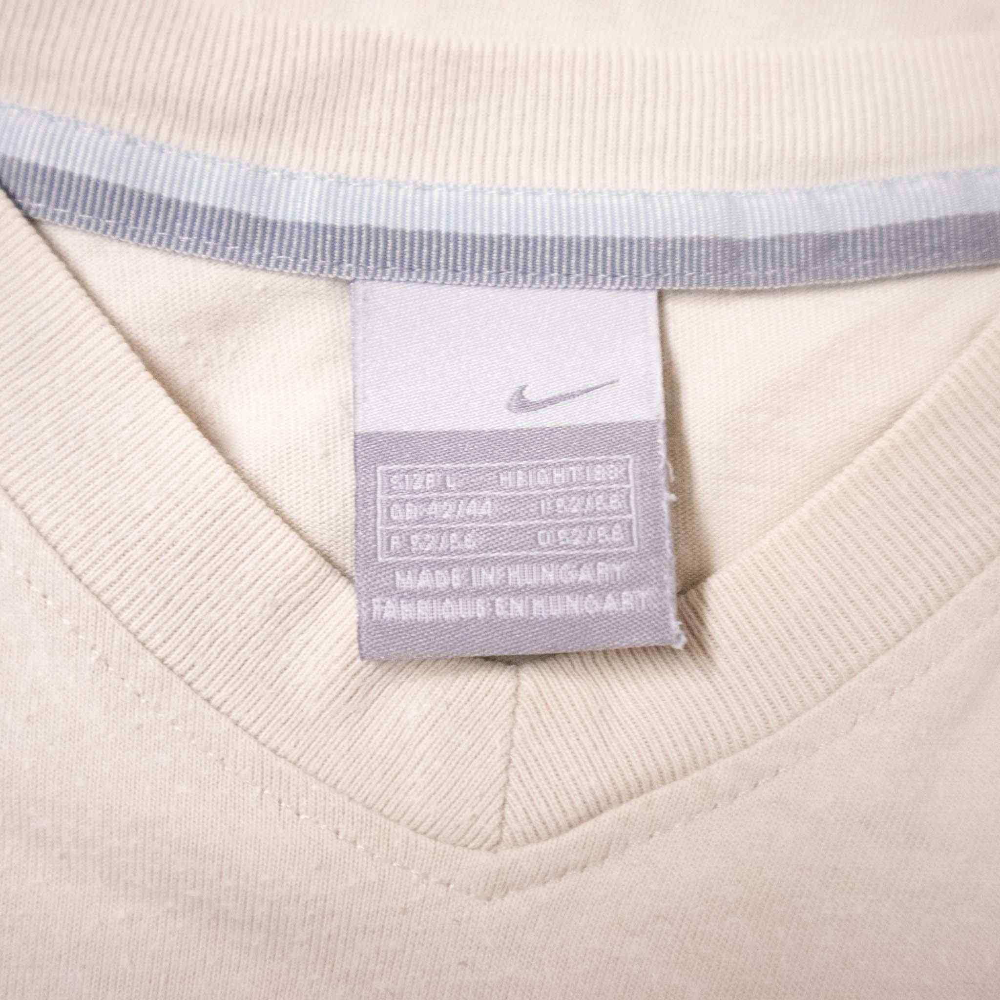 Nike Vintage T-Shirt - Size L