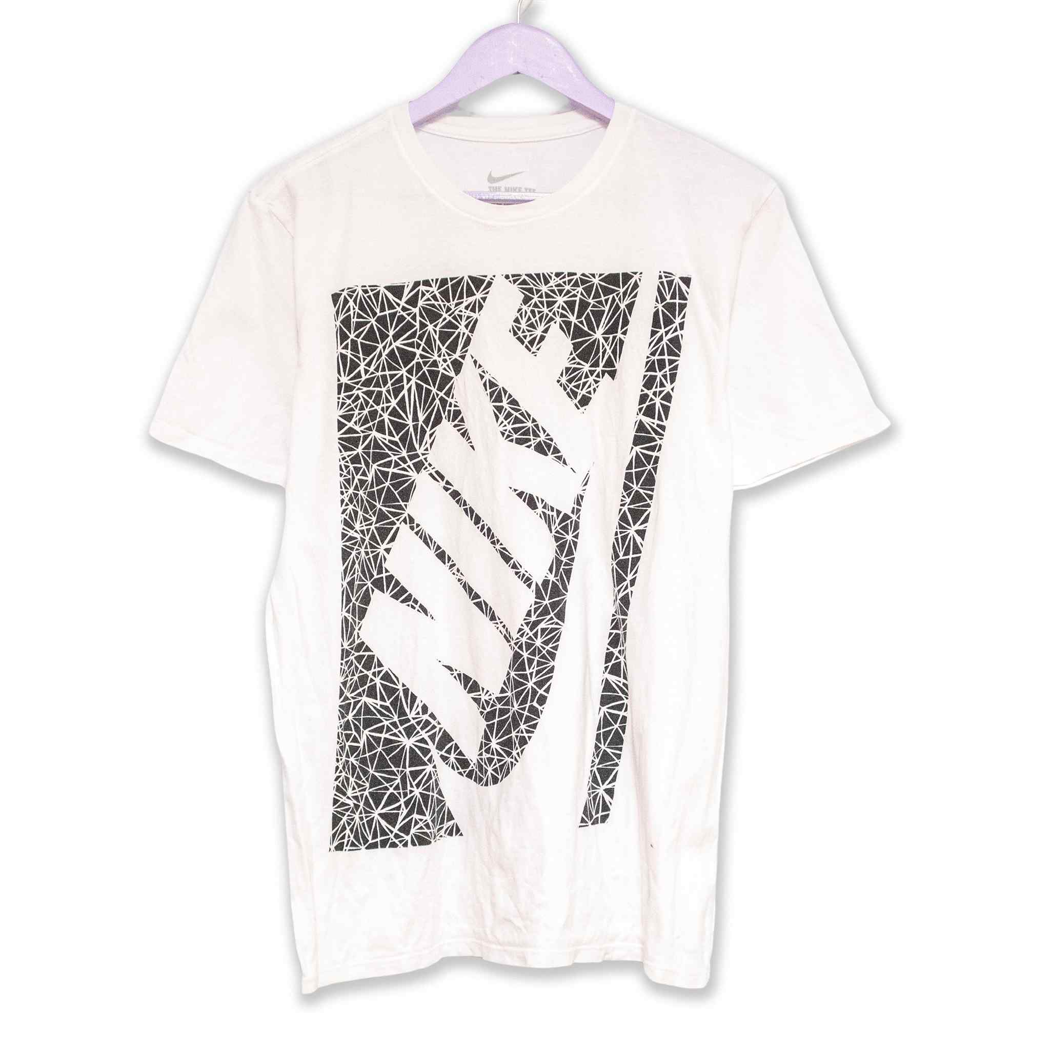 Nike T shirt - Size