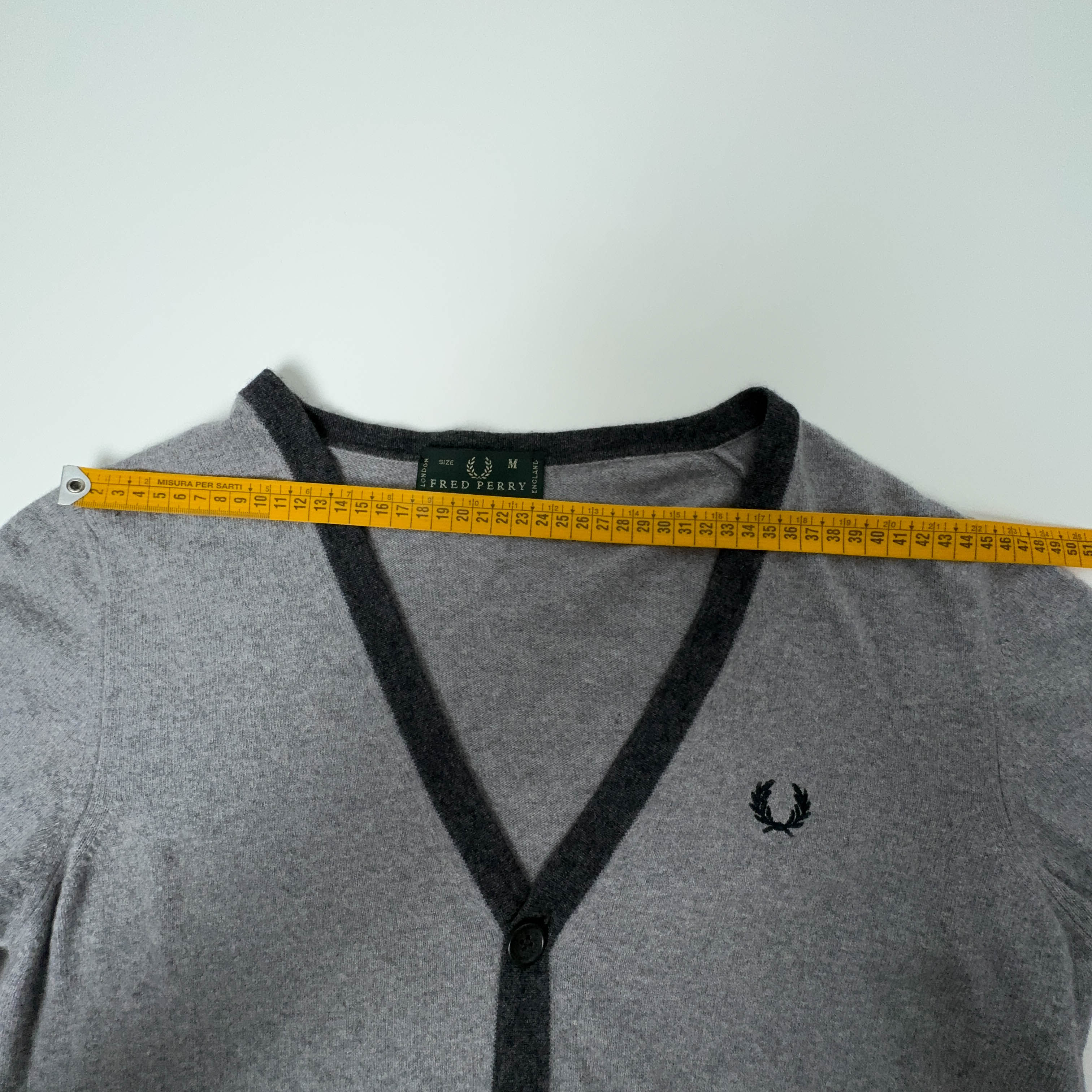 Cardigan Fred Perry grigio 50% lana e cashmere - Taglia M uomo