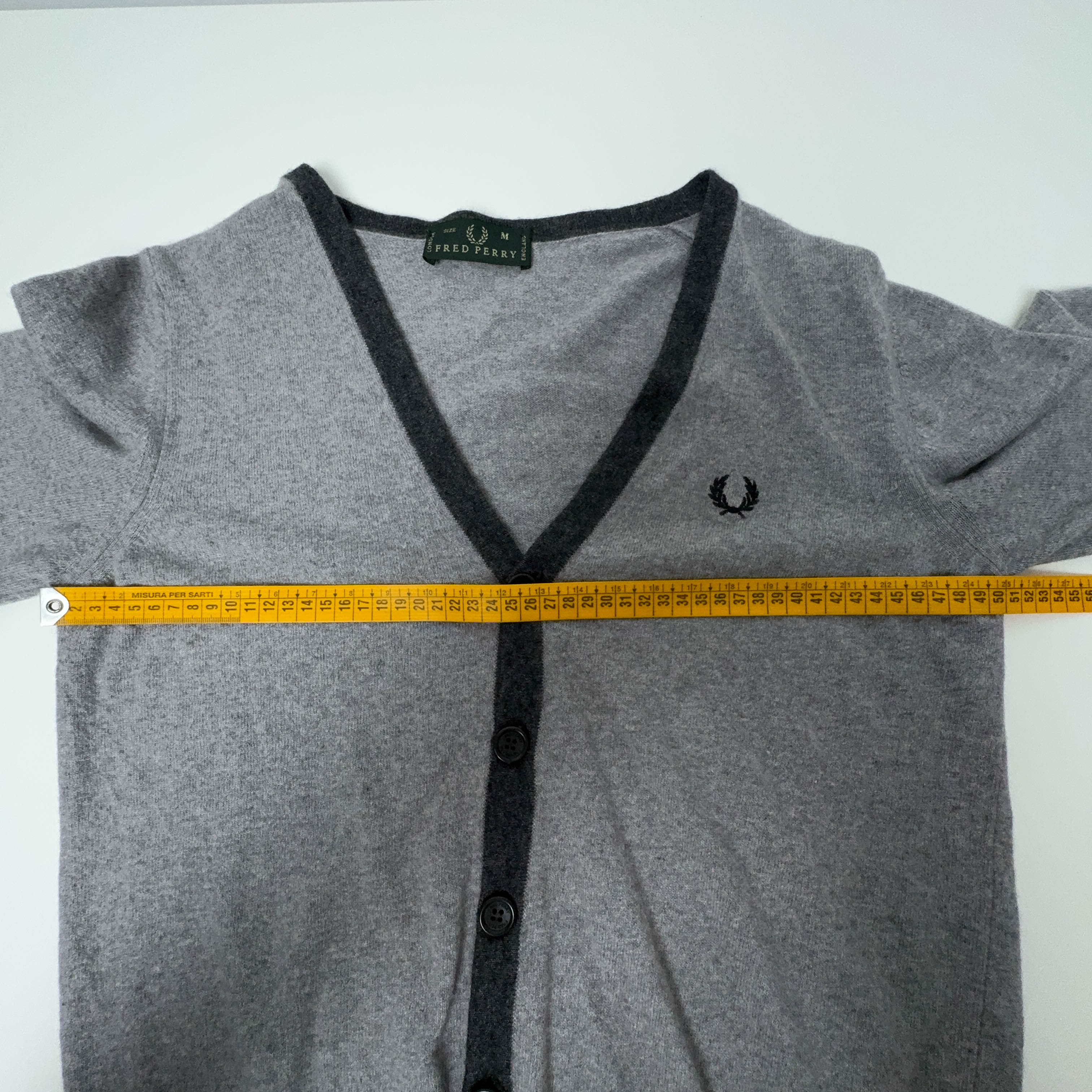 Cardigan Fred Perry grigio 50% lana e cashmere - Taglia M uomo