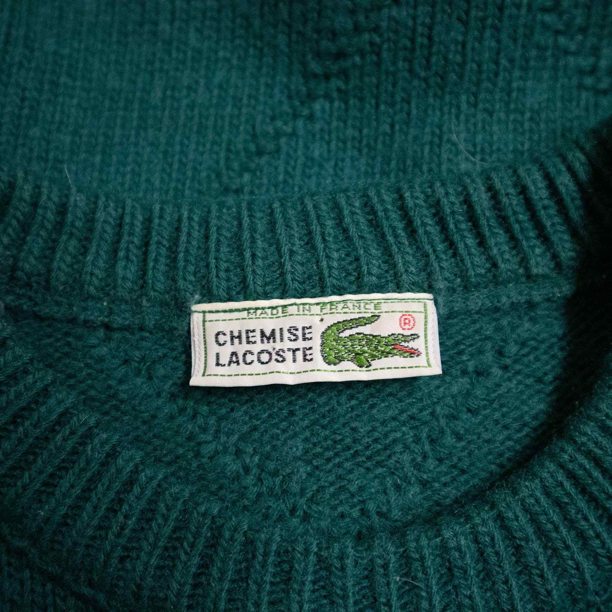 Lacoste Vintage sweater 51% wool - Size M/L