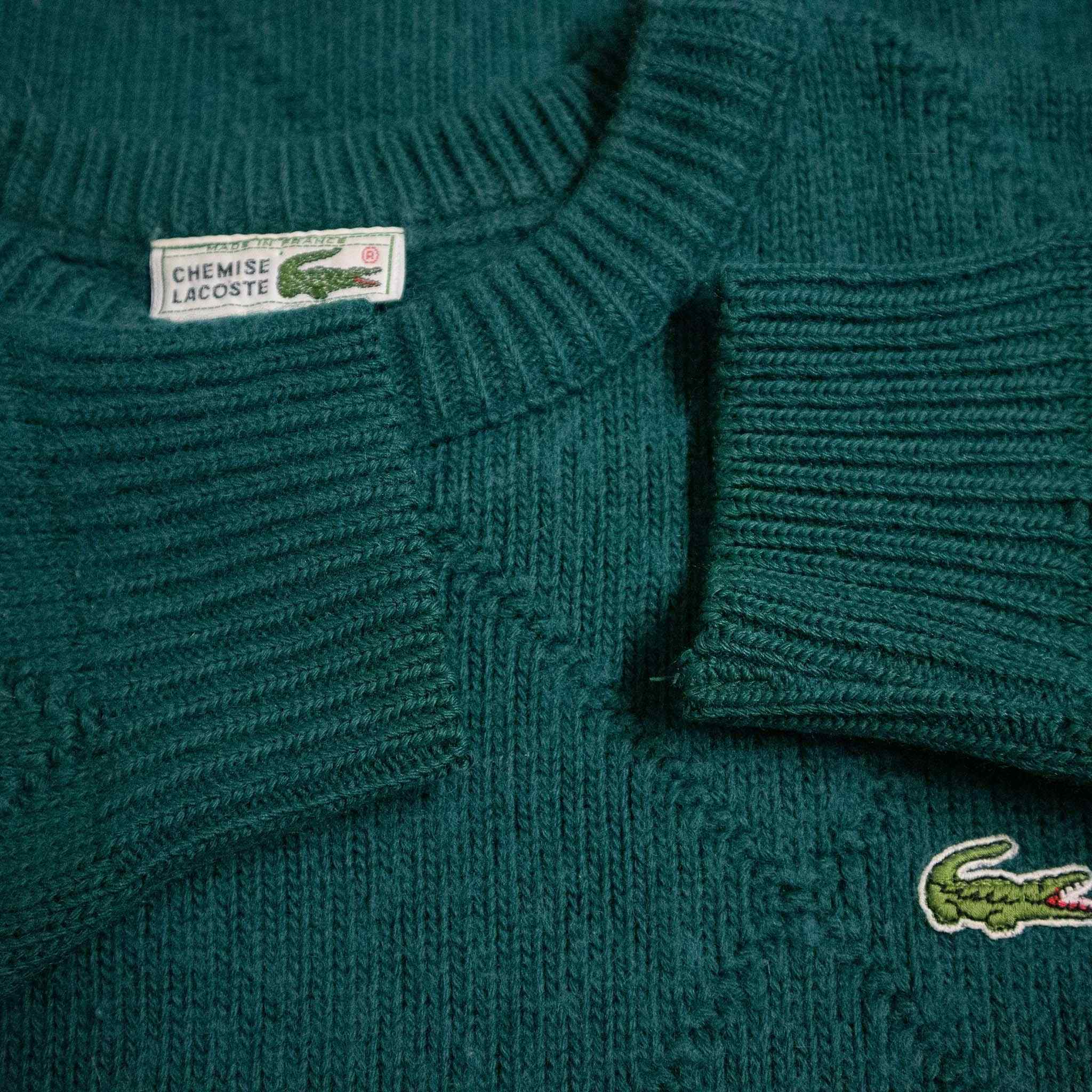 Lacoste Vintage sweater 51% wool - Size M/L