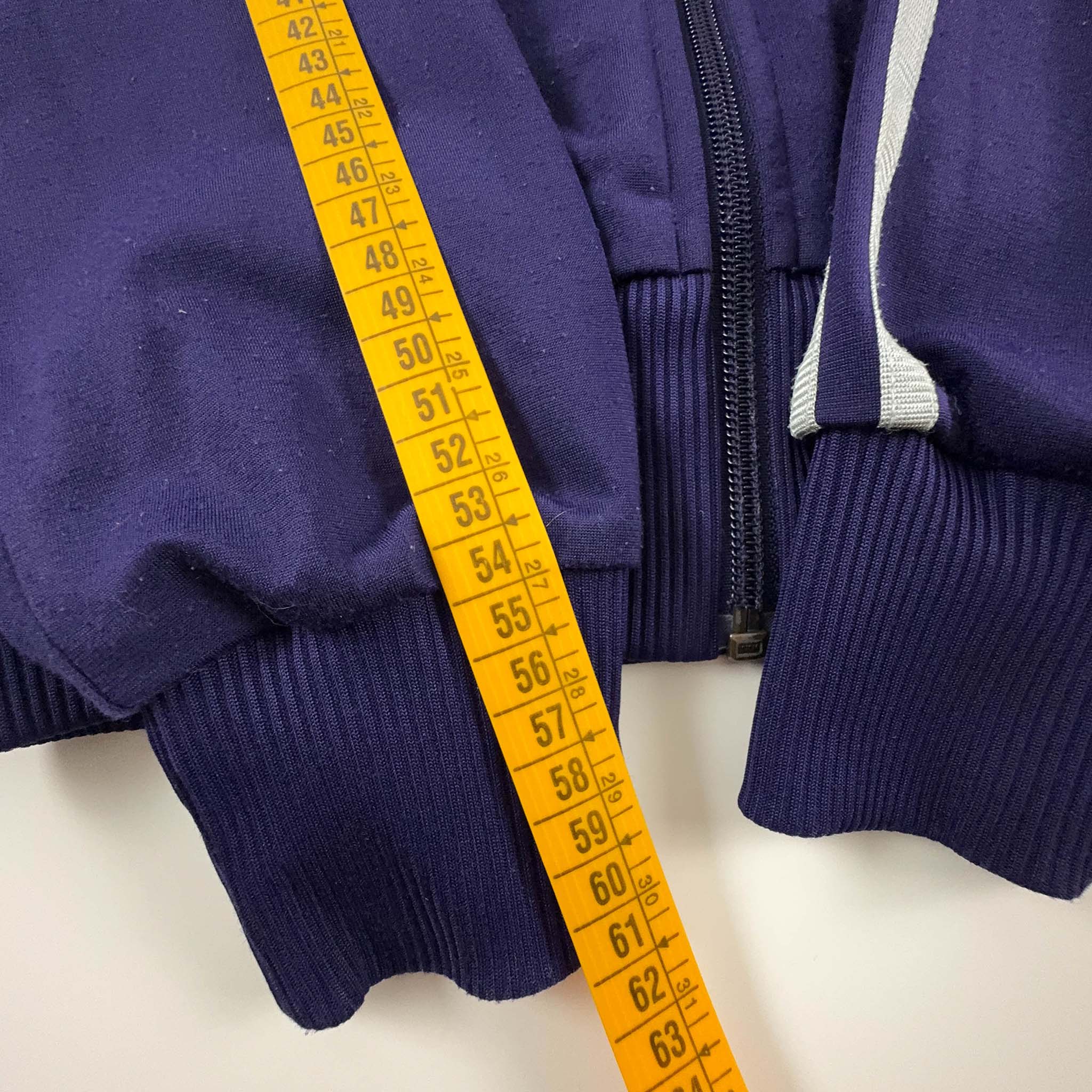 Felpa Adidas viola con zip e stampa sul retro - Taglia M donna