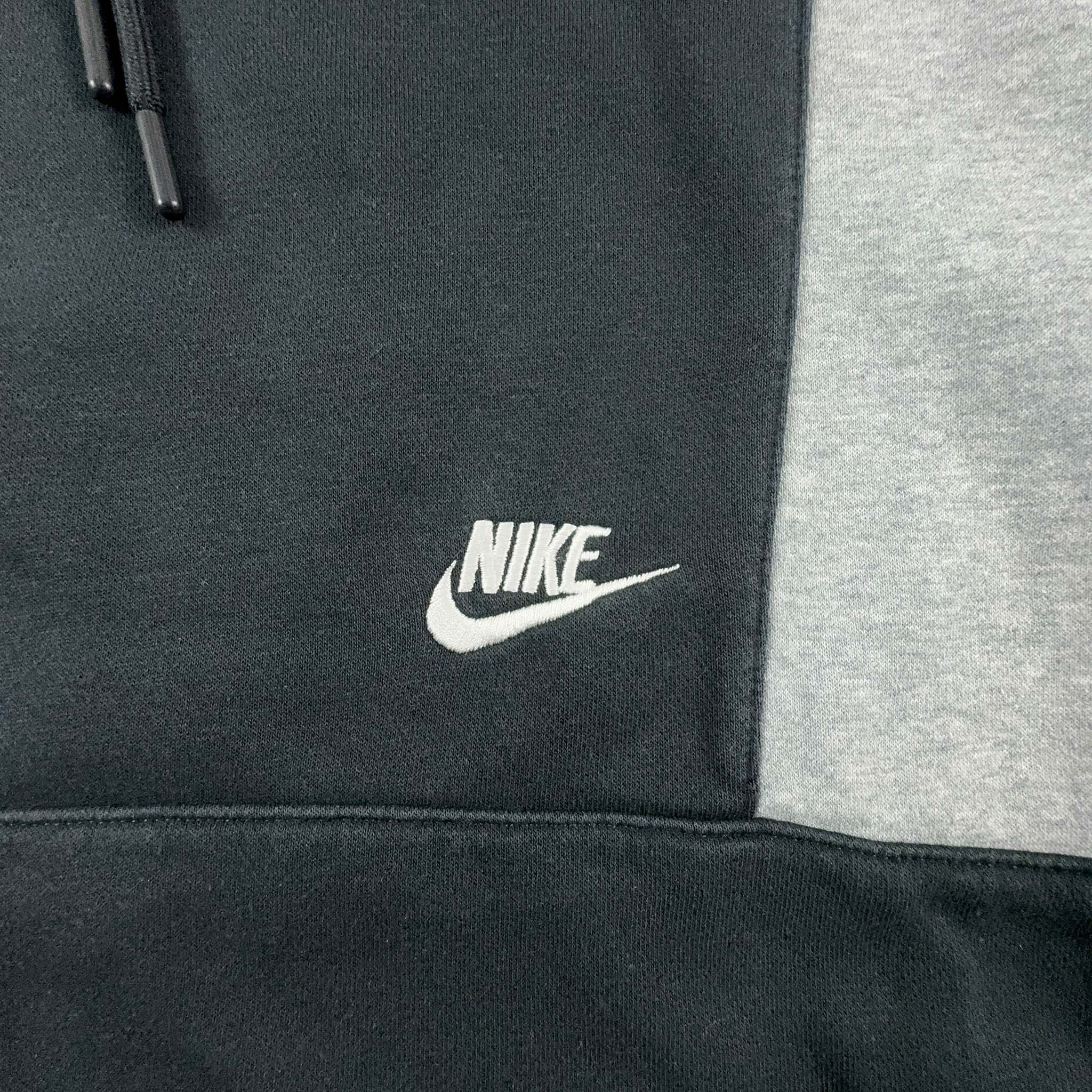 Felpa Nike nera in cotone con cappuccio - Taglia S/M uomo