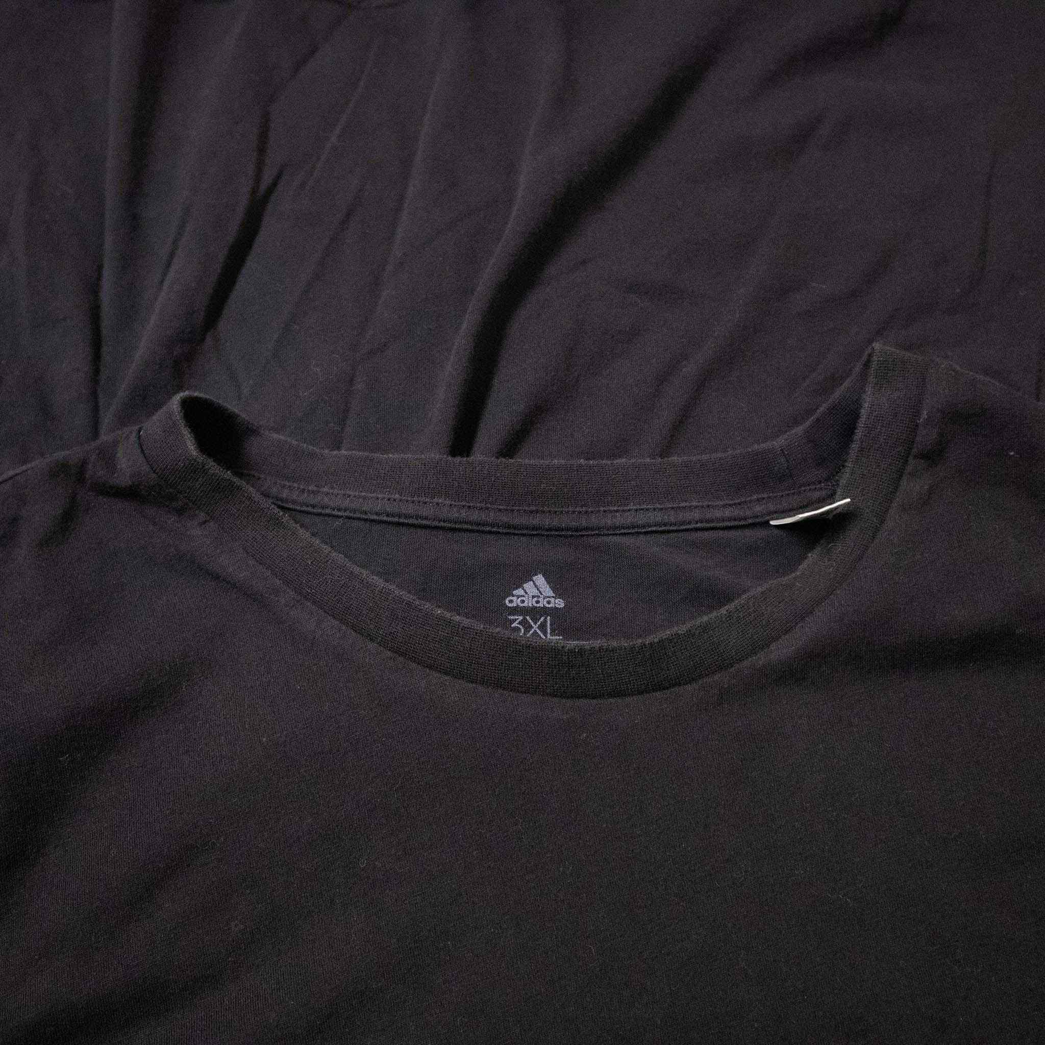 Adidas T shirt - Size 3XL