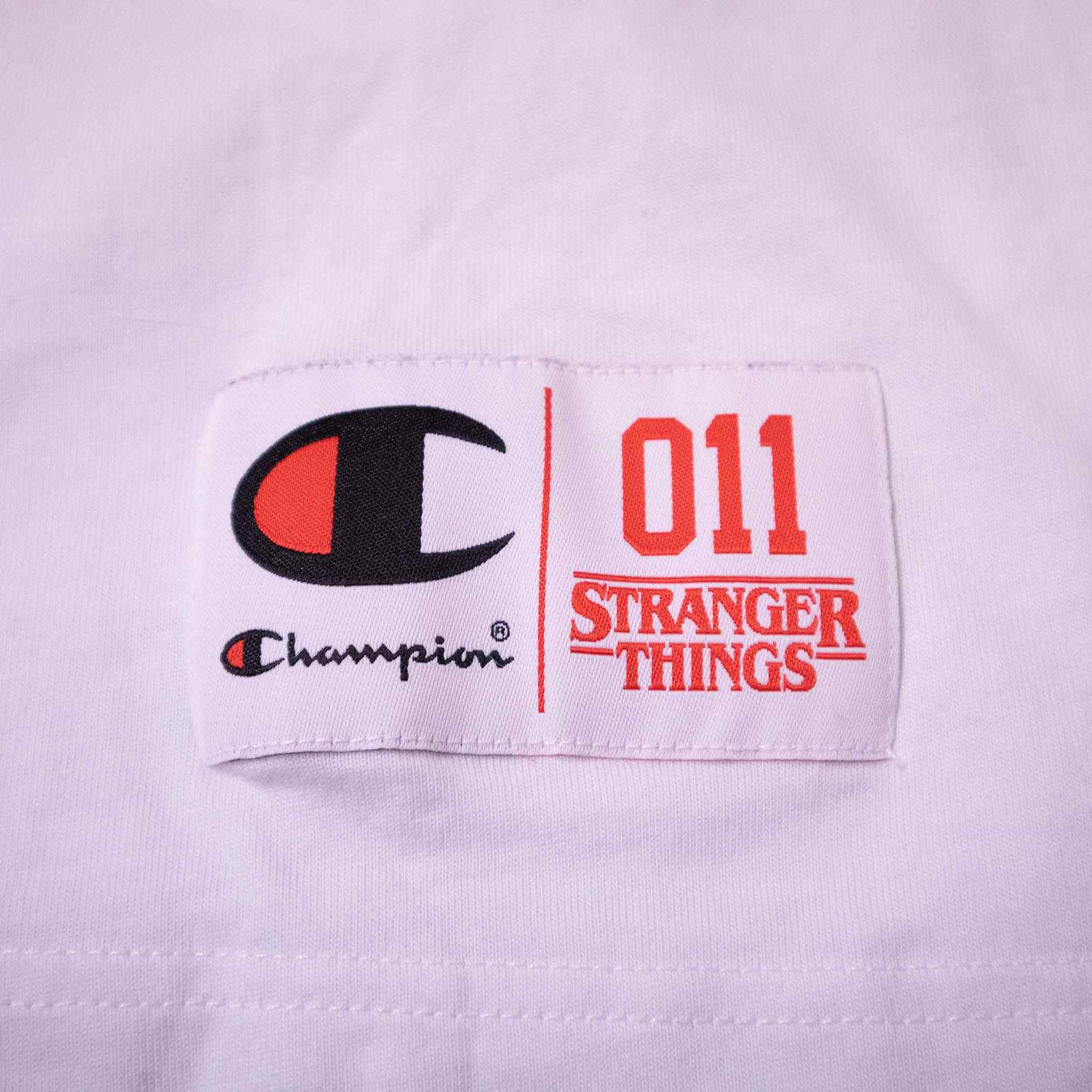 Champion Stranger Things T shirt - Size M