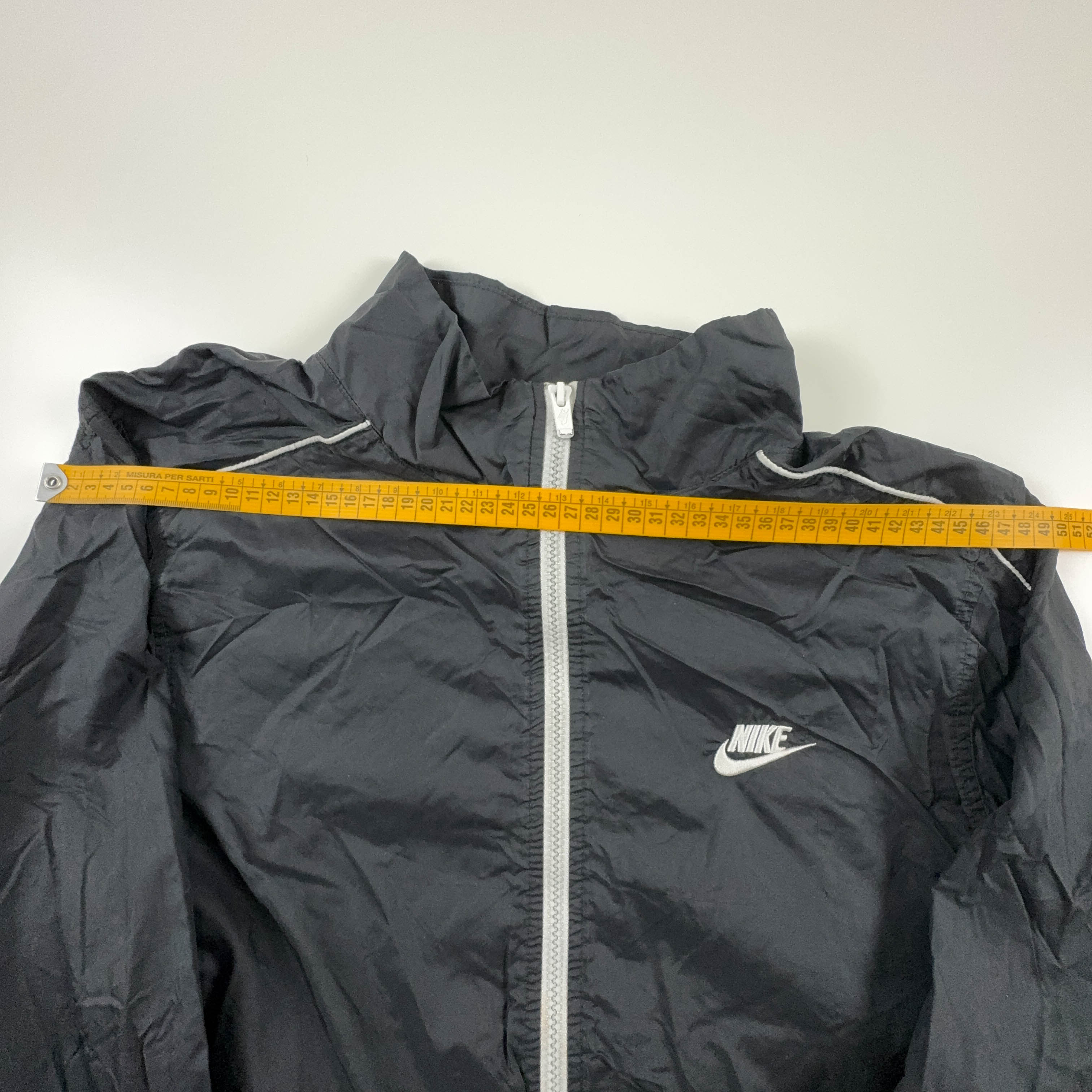 Giacca a vento Nike nera con zip logo ricamato - Taglia L uomo