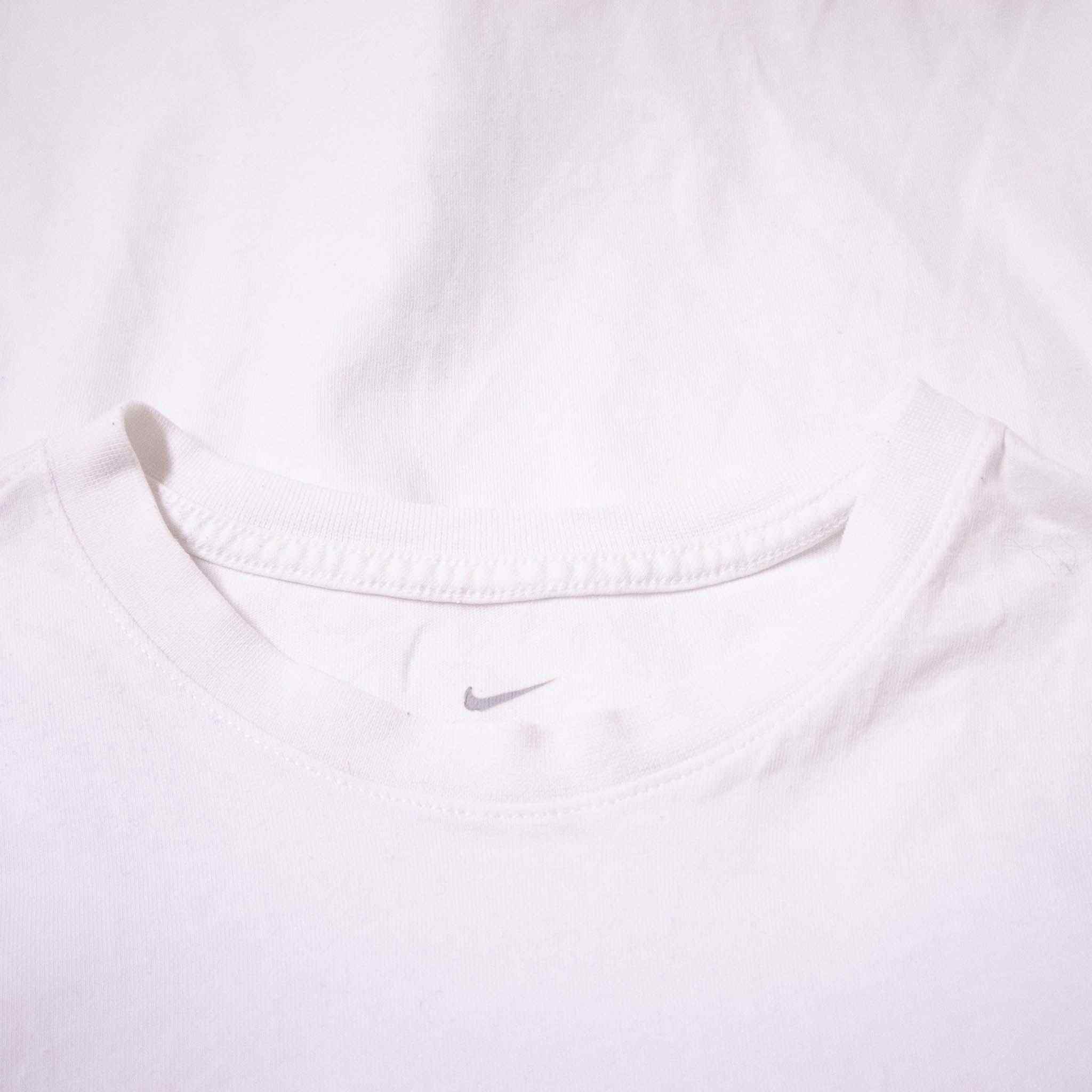 Nike T-Shirt - Size S