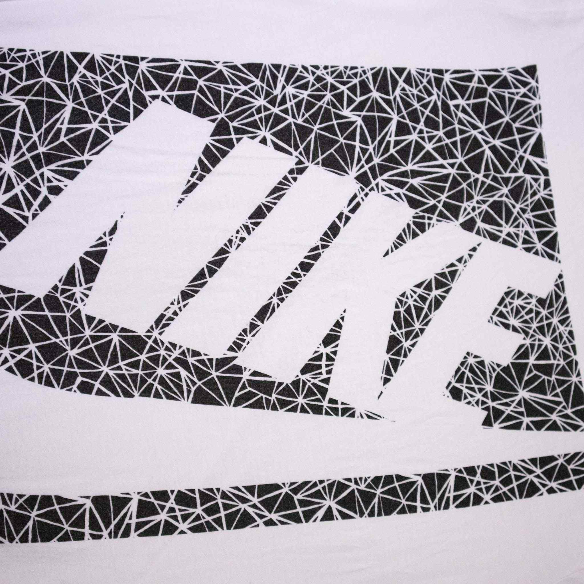 Nike T shirt - Size