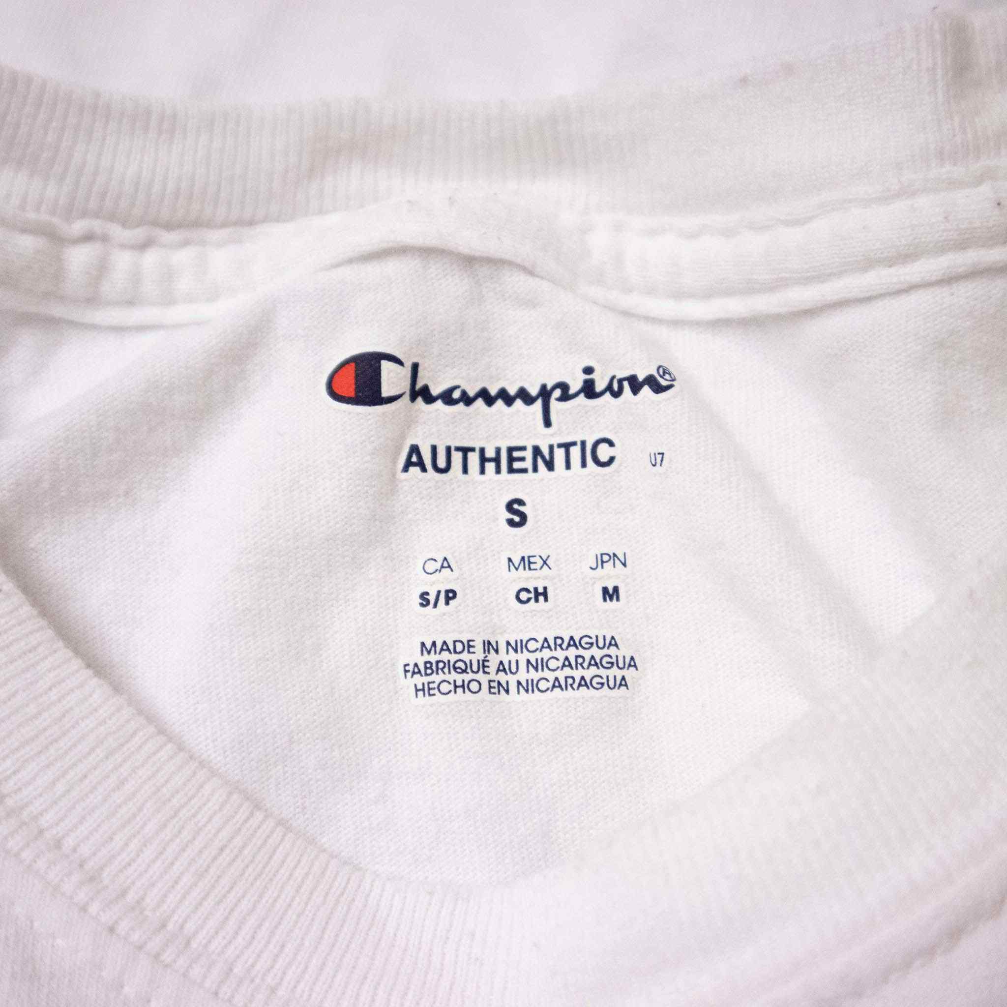 Champion University T shirt - Size S