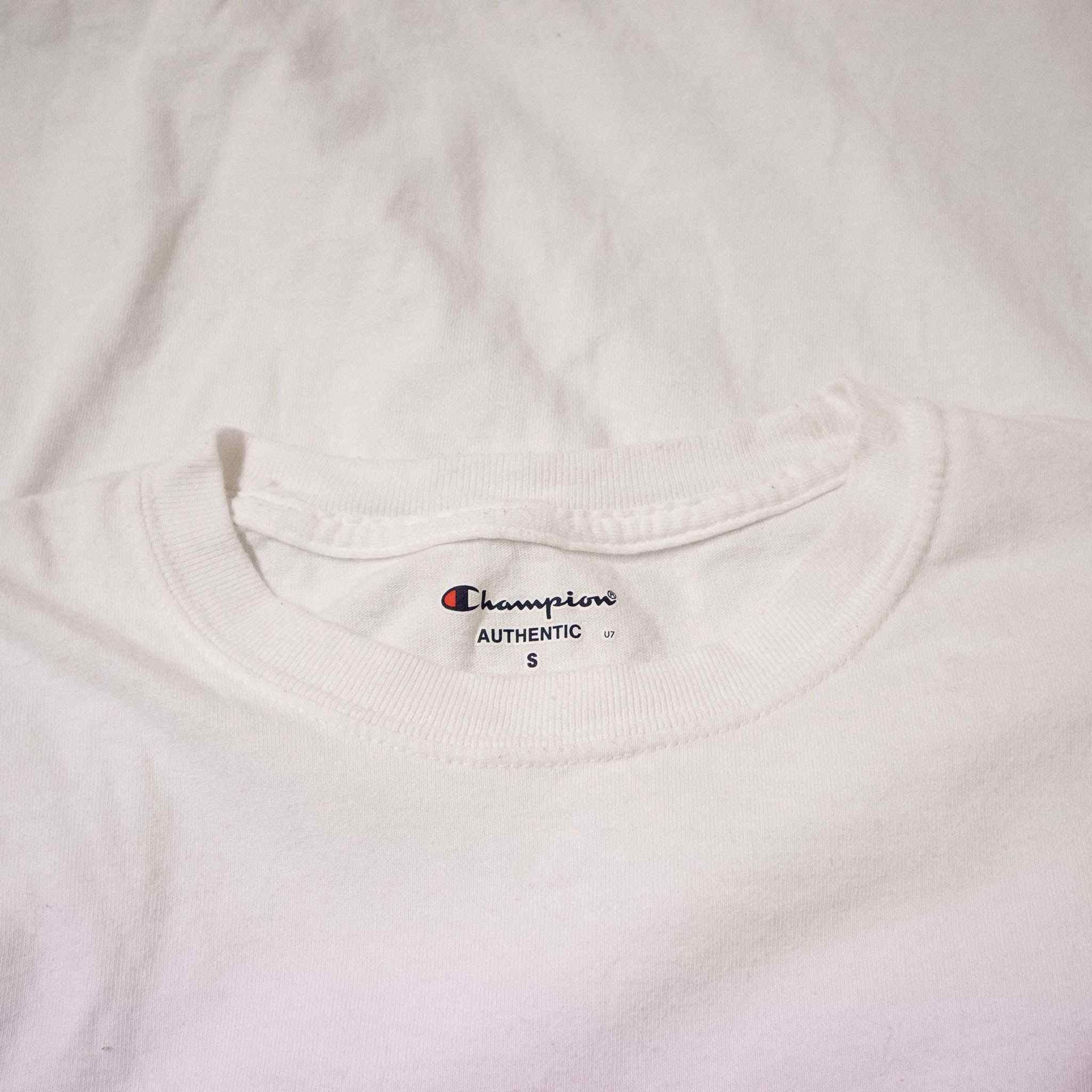 Champion University T shirt - Size S