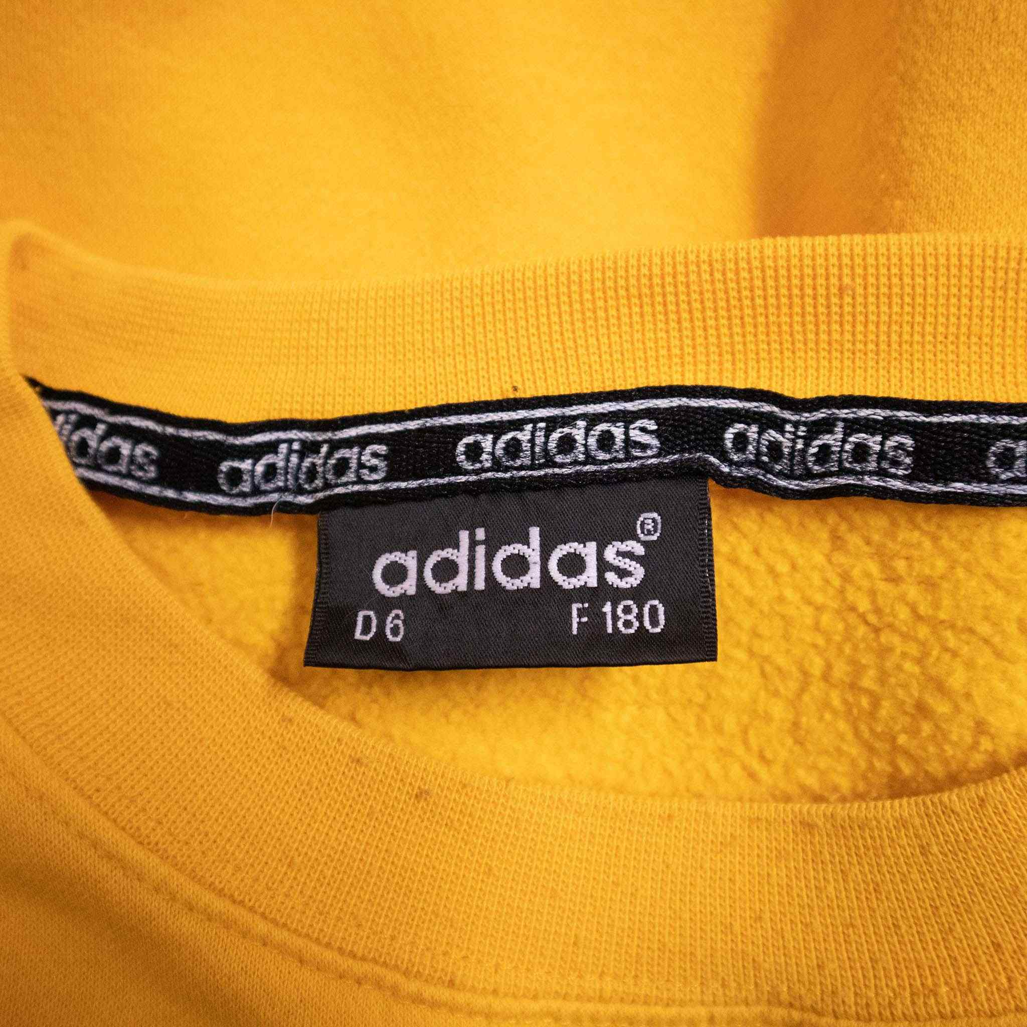 Adidas Vintage Sweatshirt - Size L