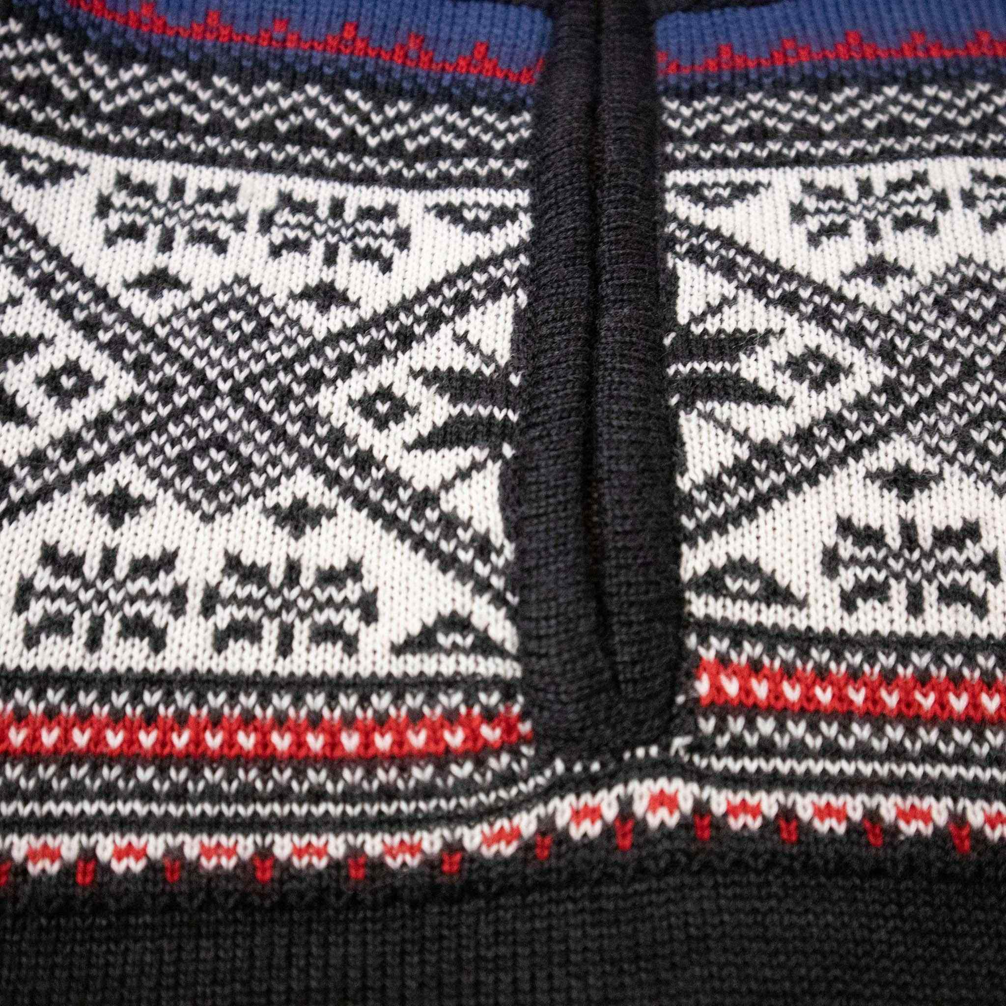 50% wool lined sweater - Size XL