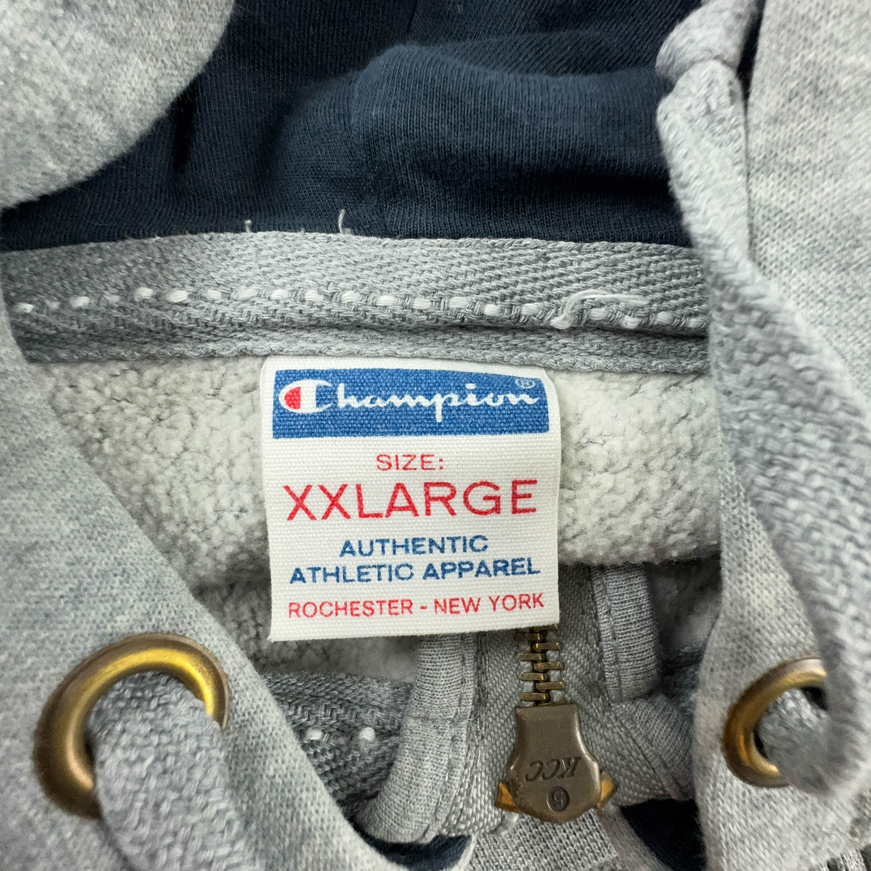 Felpa Champion Vintage grigia con cappuccio logo grande ricamato anni 90 - Taglia L/XL uomo