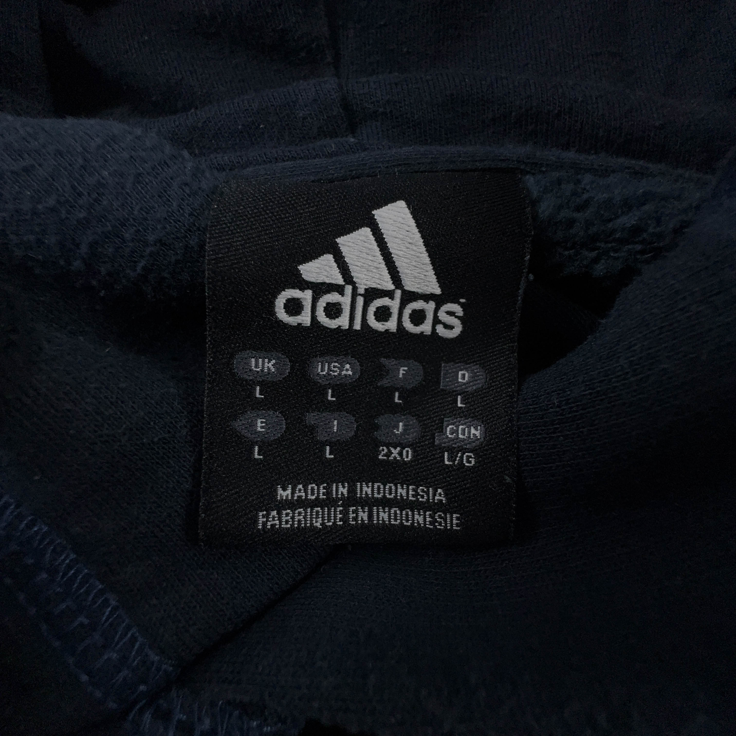 Felpa Adidas Vintage blu scura con cappuccio 70% cotone anni 2000 - Taglia L/XL uomo