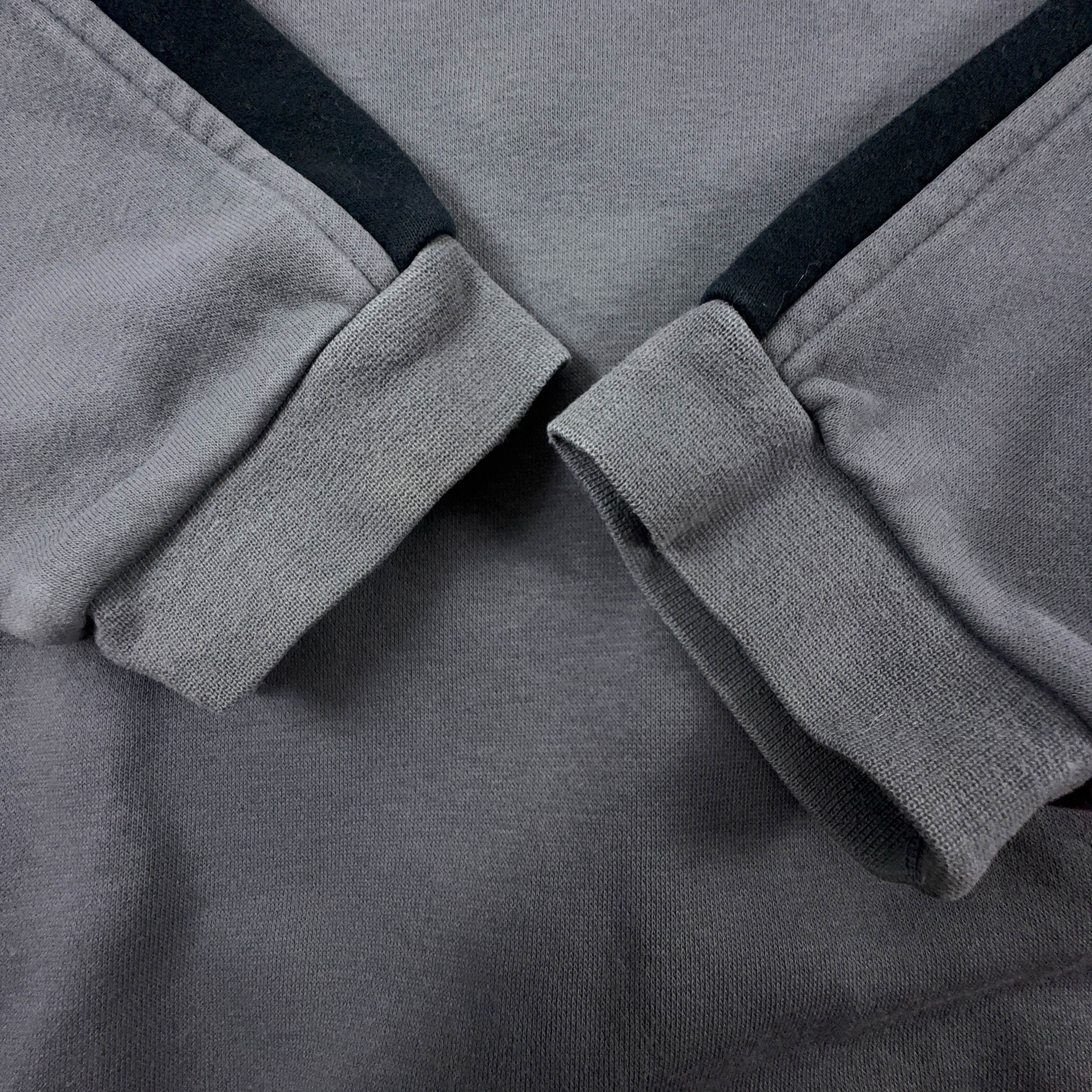 Felpa Nike Vintage grigia a girocollo 76% cotone anni 2000 - Taglia XXS/XS uomo