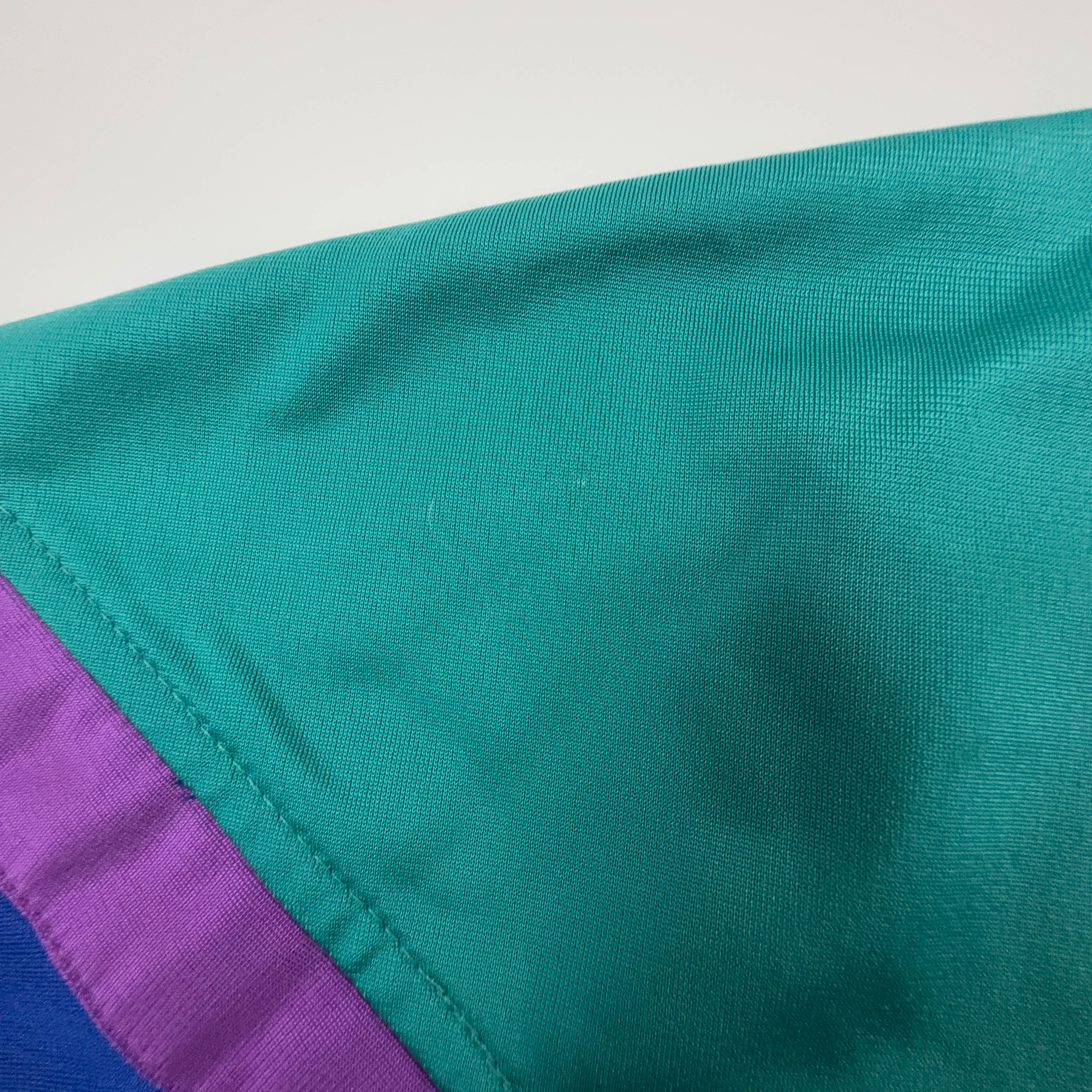 Felpa Fila Vintage blu e viola con zip e logo ricamato anni 90 - Taglia I54 uomo