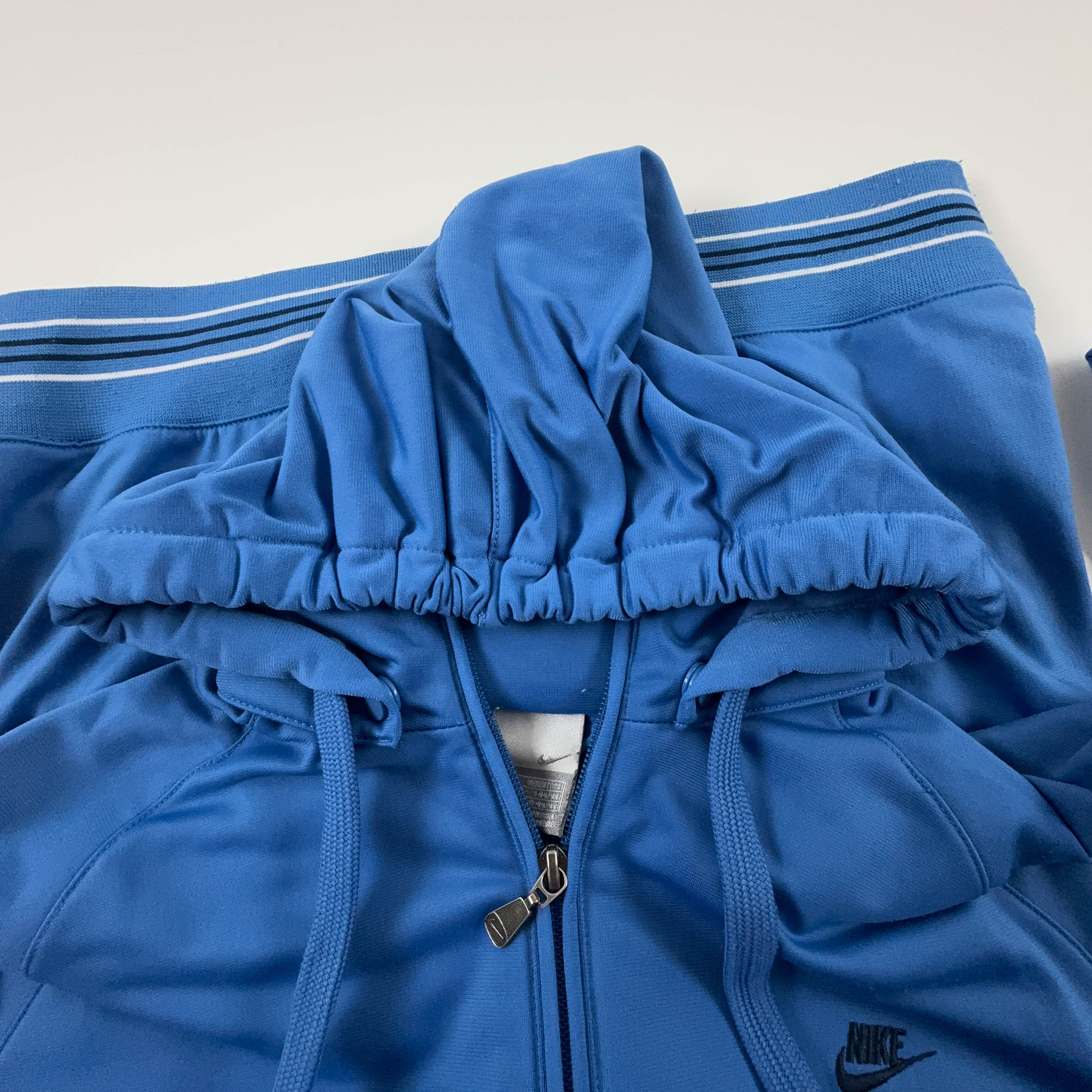 Felpa Nike Vintage azzurra con zip e cappuccio anni 2000 - Taglia S/M uomo