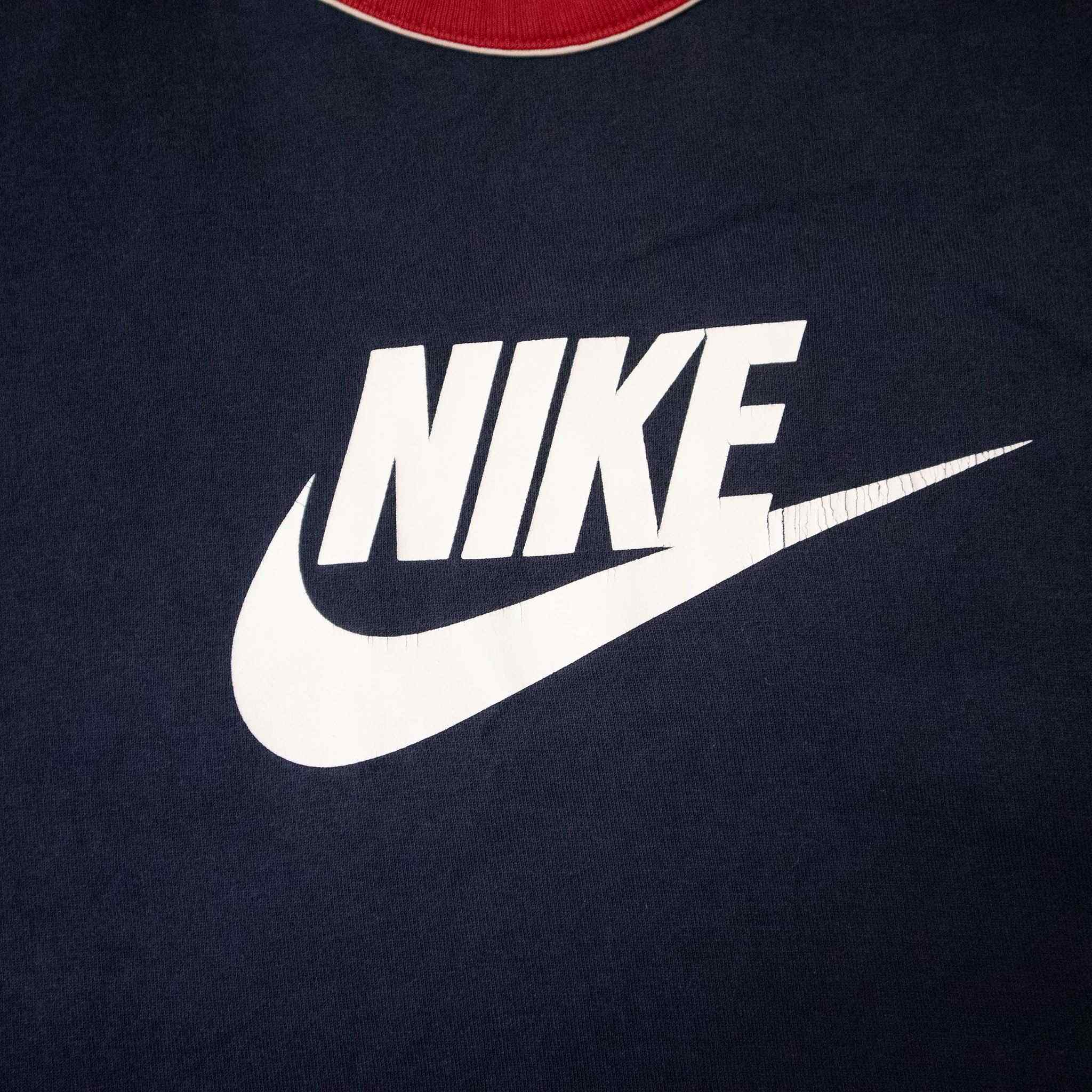 Nike Vintage T shirt - Size XXL