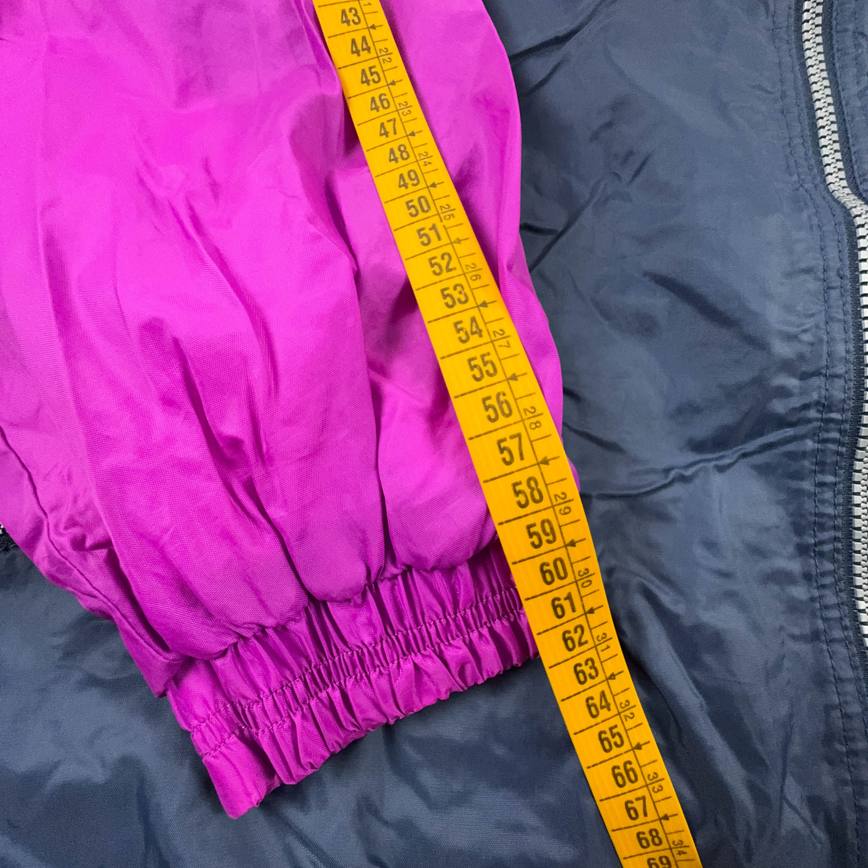 Aesse Vintage Purple and Pink 90's Zip Up Waterproof Windbreaker Jacket - Size L/XL Men
