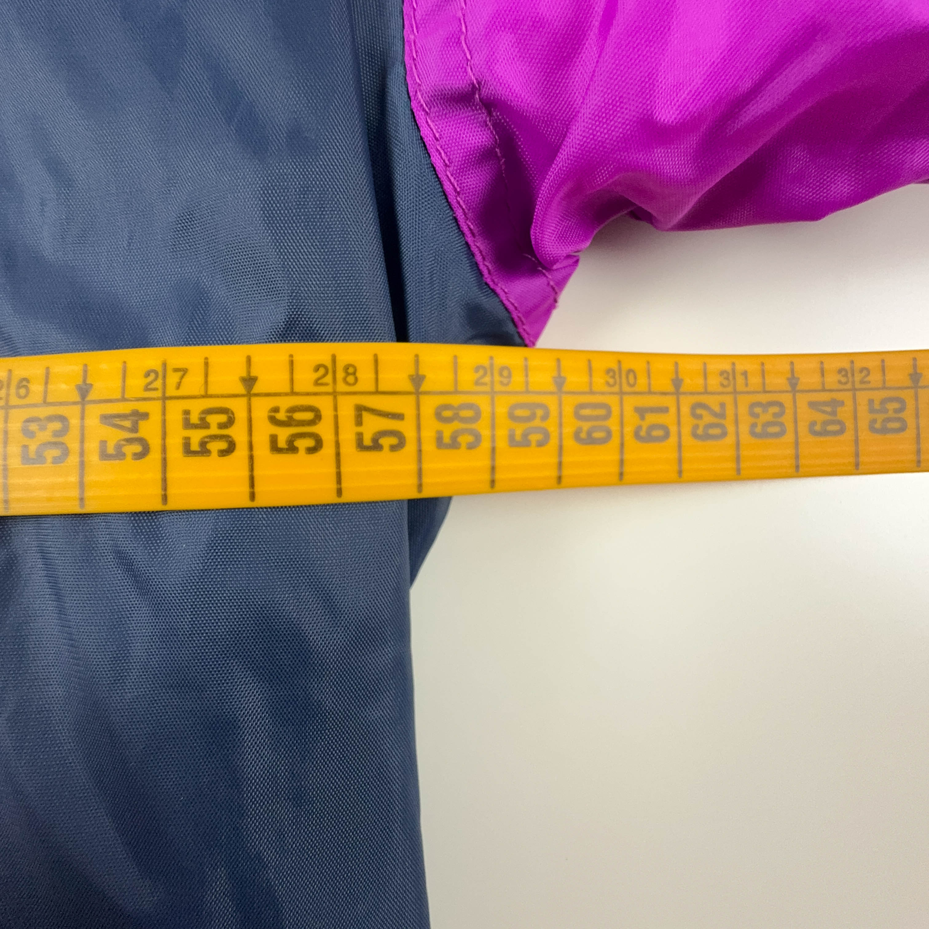 Aesse Vintage Purple and Pink 90's Zip Up Waterproof Windbreaker Jacket - Size L/XL Men