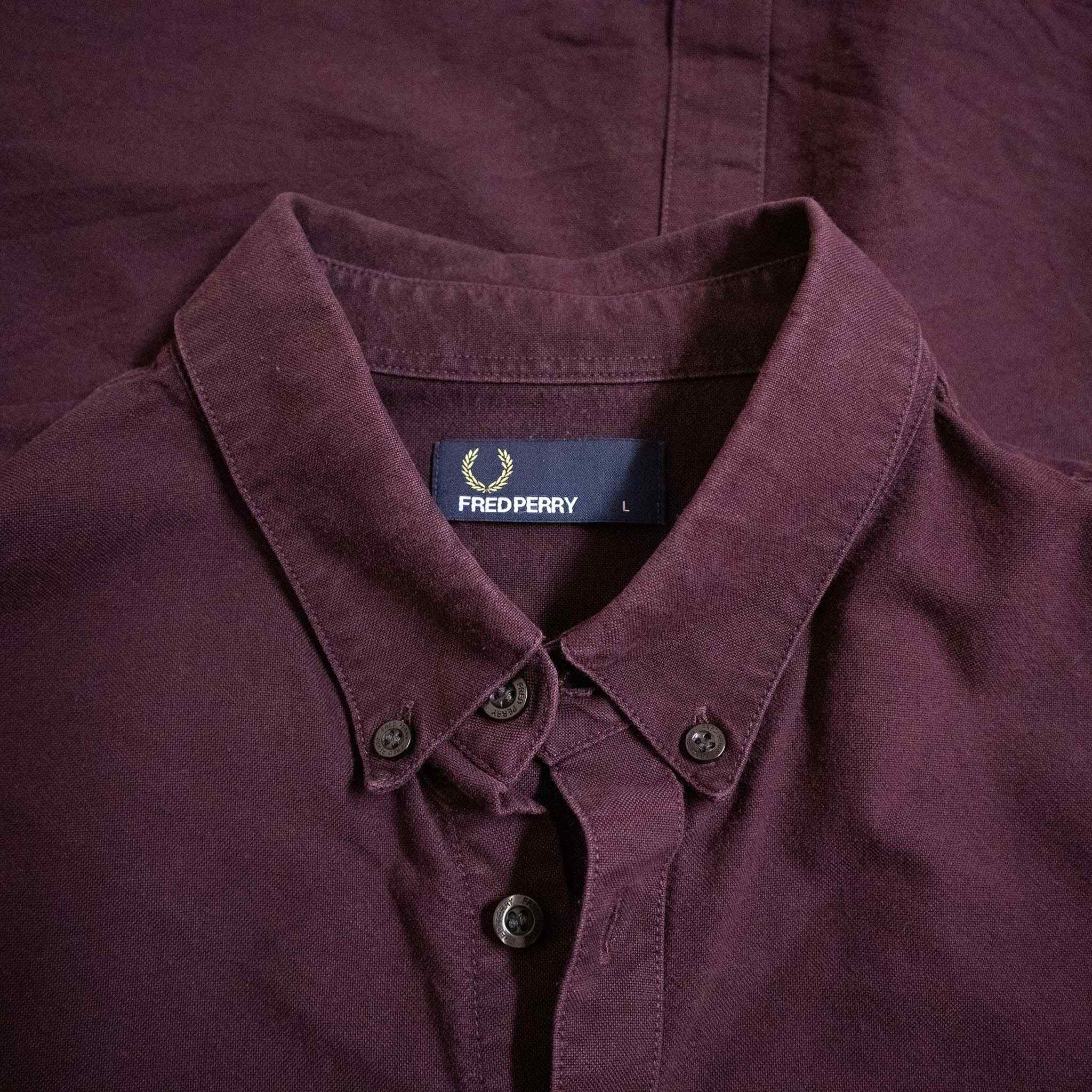 Fred Perry shirt - Size L