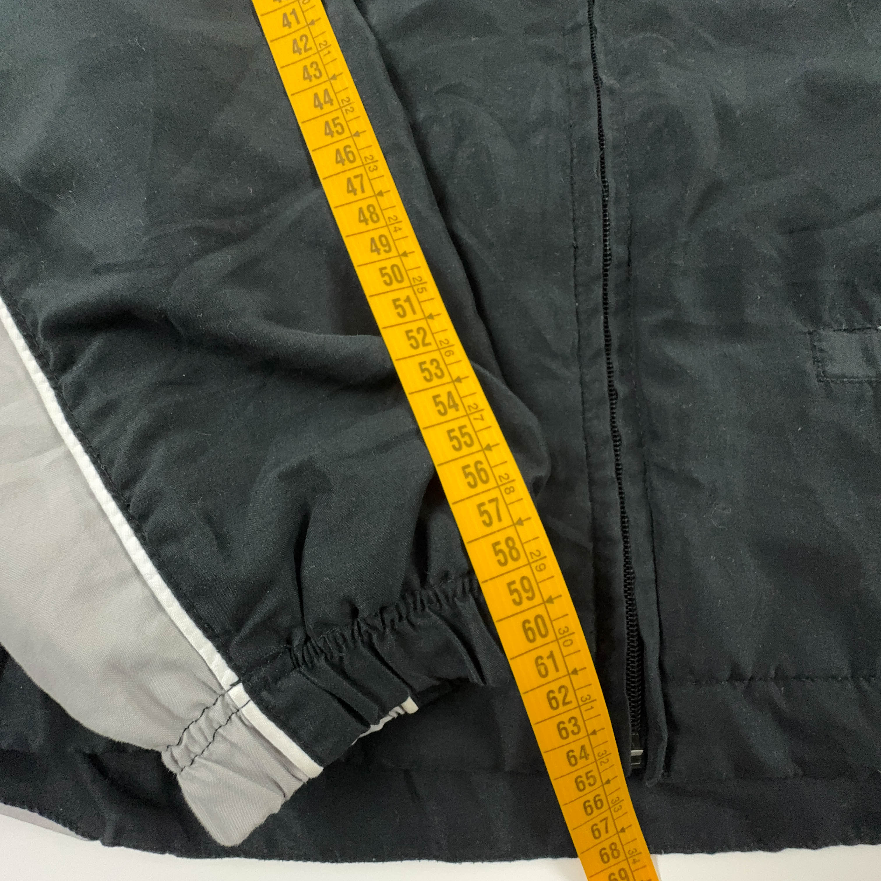 Fila Vintage Black & Grey Zip Up Windbreaker Jacket 2000s - Men's Size M