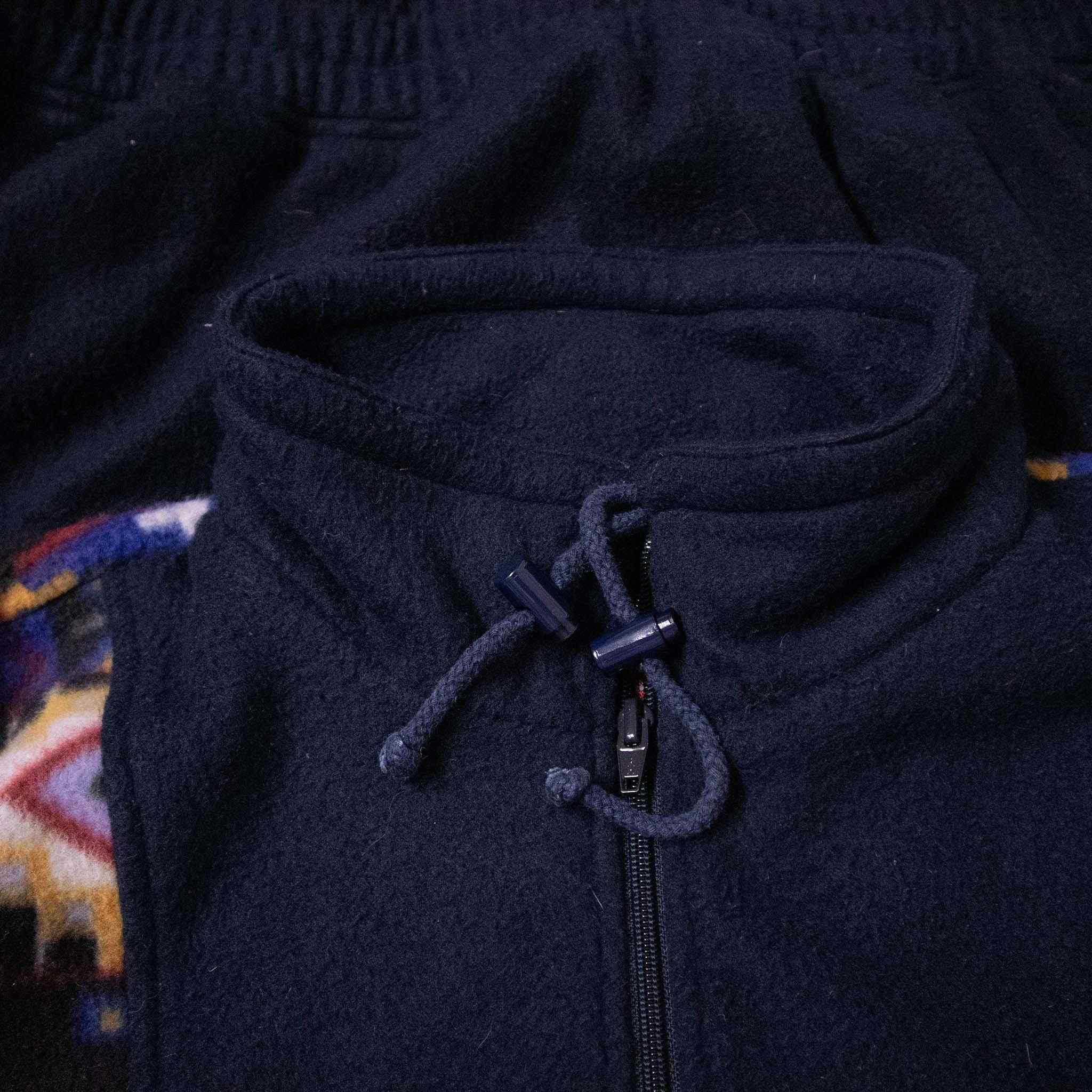 Vintage Fleece - Size XL