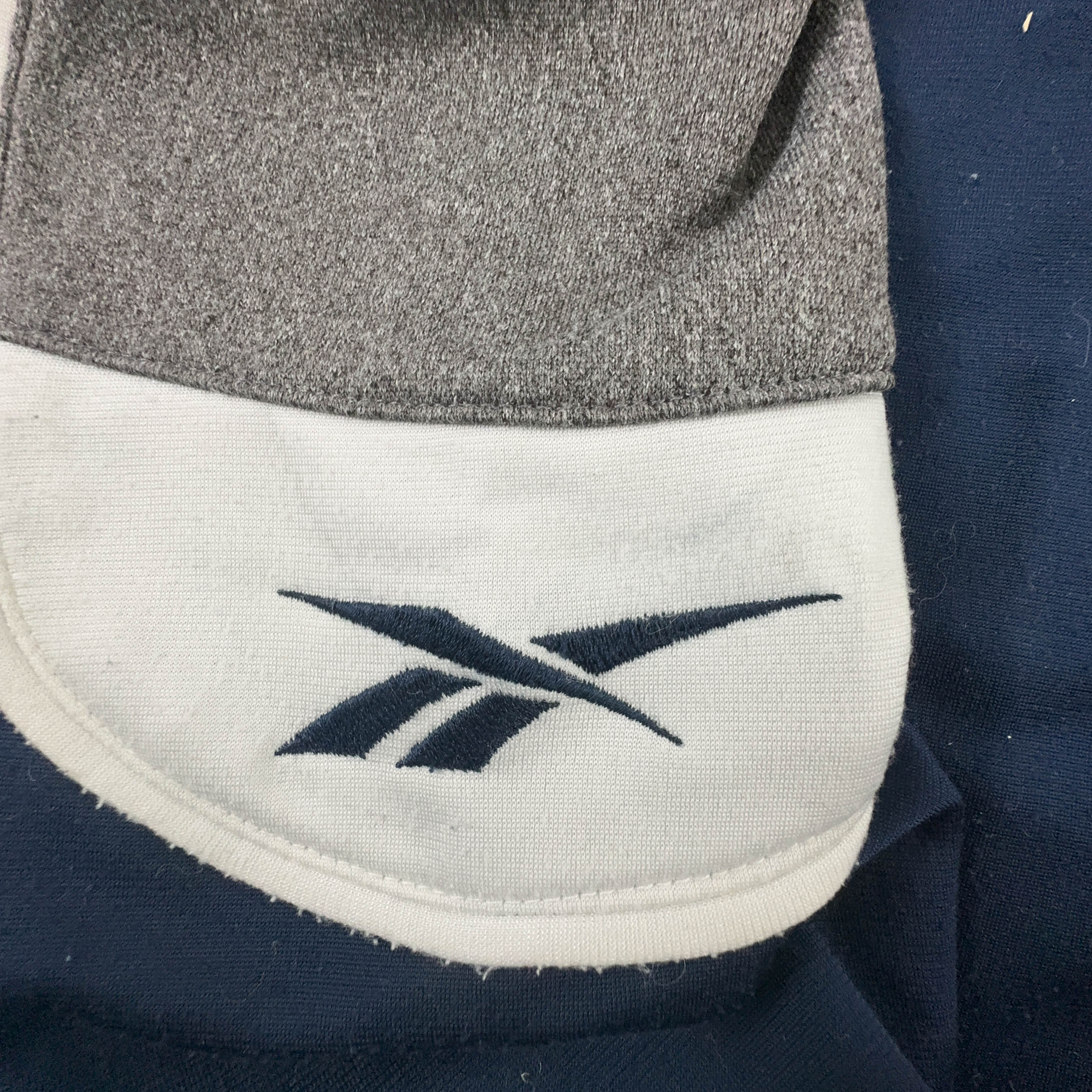 Felpa Reebok Vintage blu e grigia con zip anni 90 - Taglia L/XL uomo