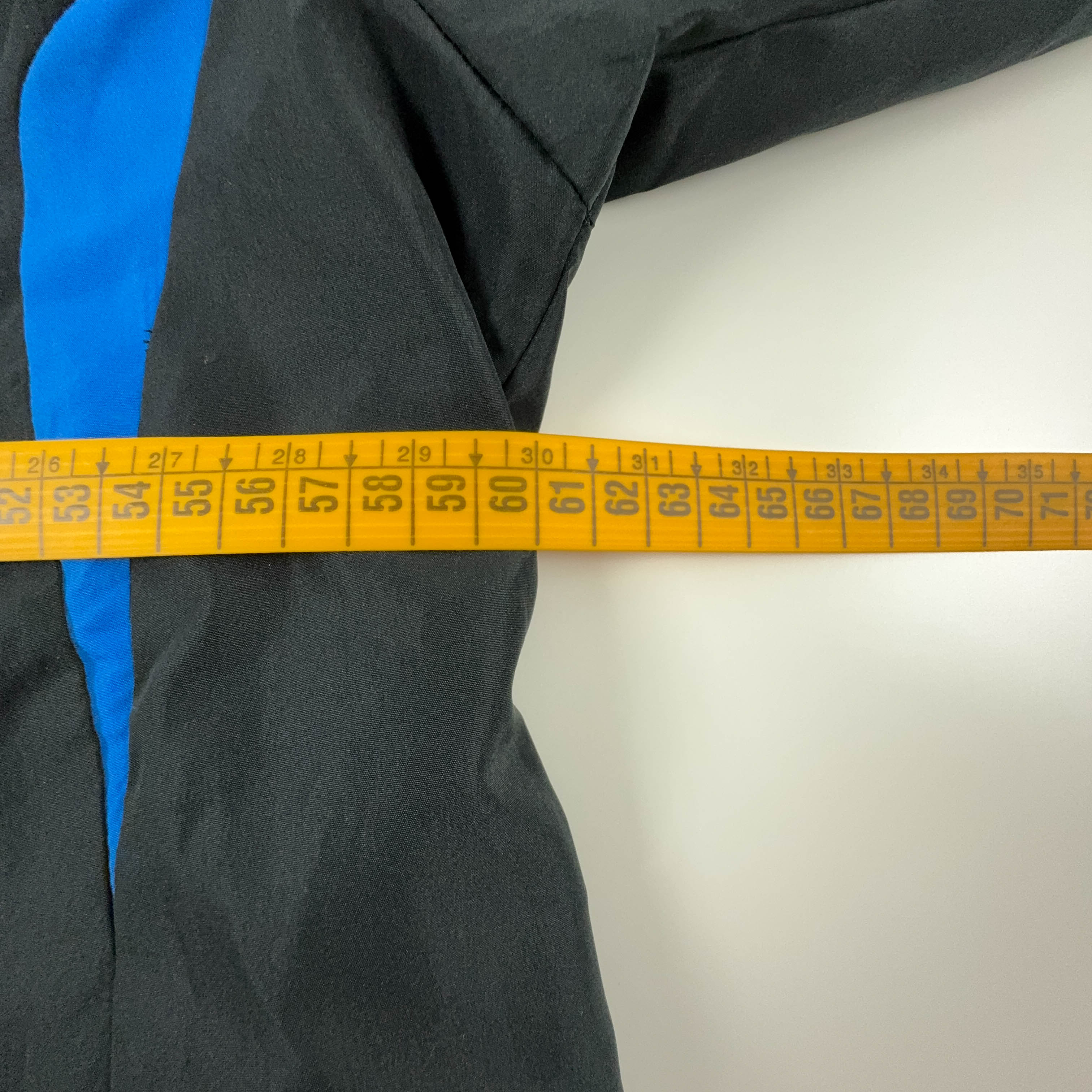 Giacca a vento Adidas Vintage nera con zip anni 2000 - Taglia D9 F198 uomo