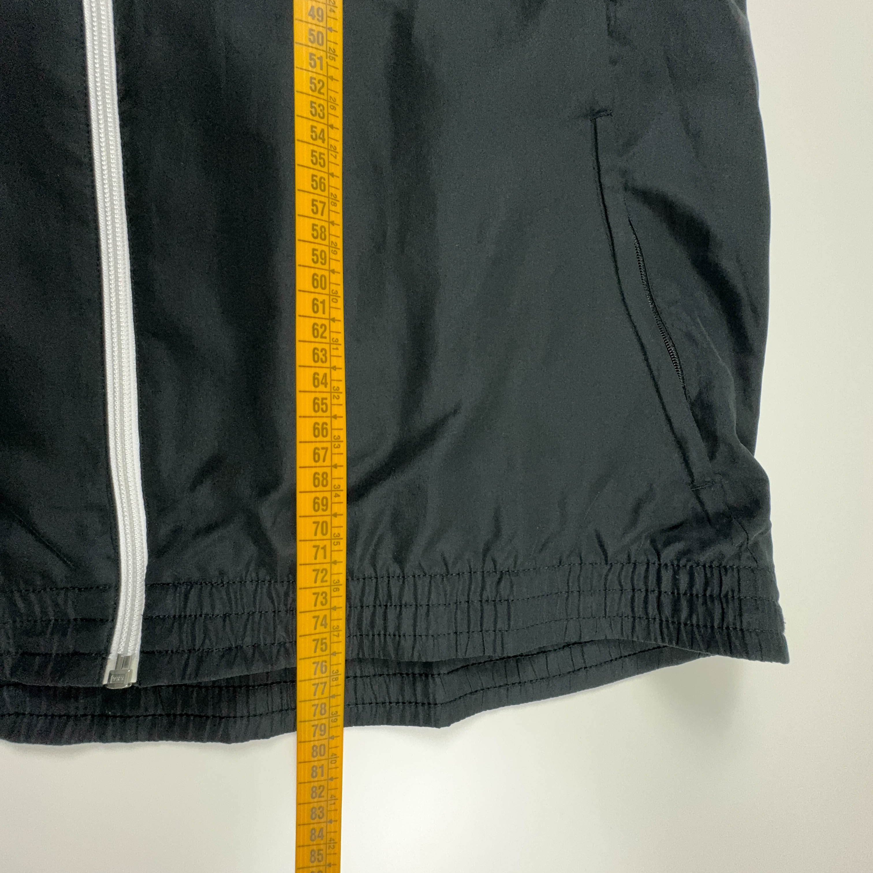 Giacca a vento Adidas Vintage nera con zip anni 2000 - Taglia D9 F198 uomo