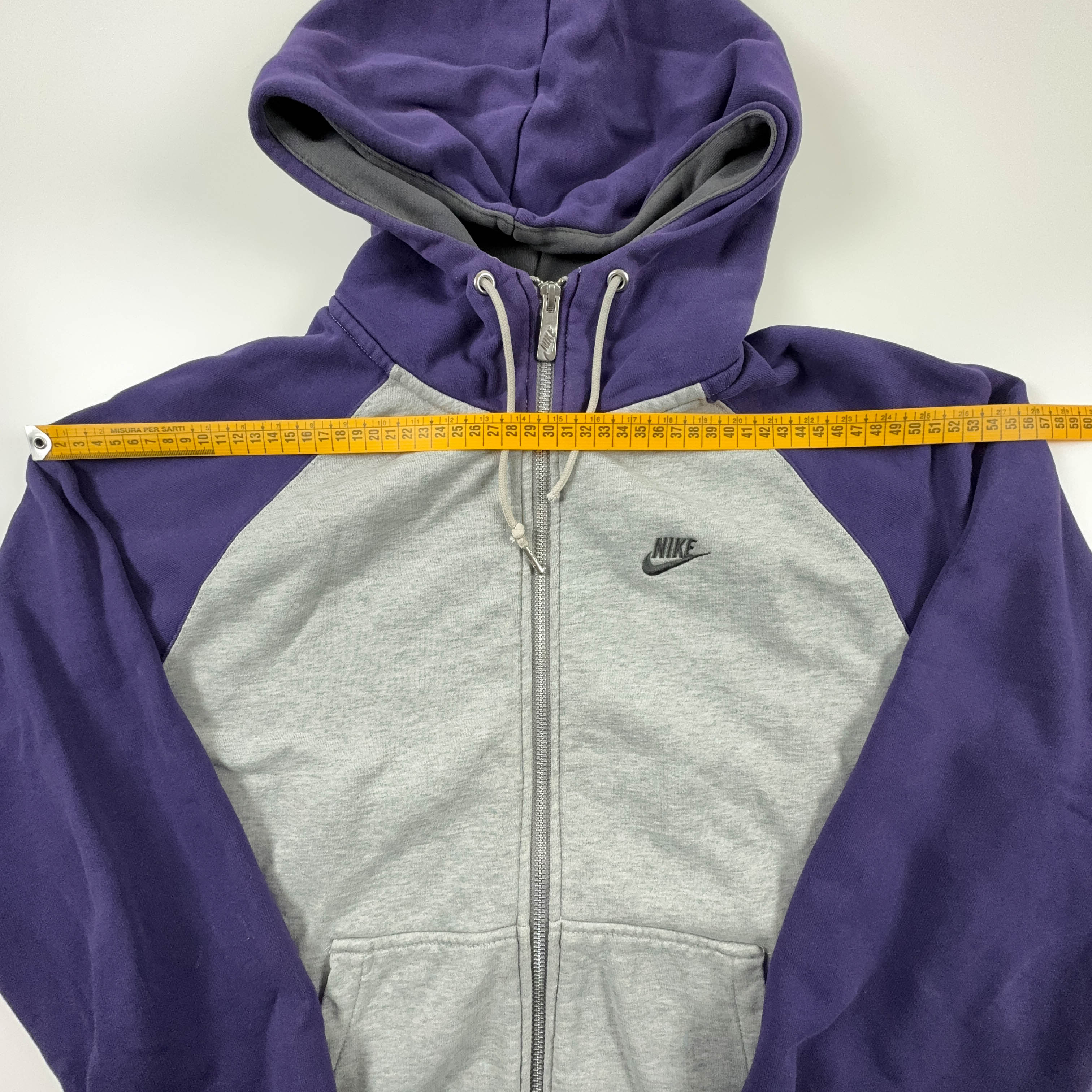 Felpa Nike Vintage grigia e viola con zip e cappuccio anni 2000 - Taglia S/M uomo