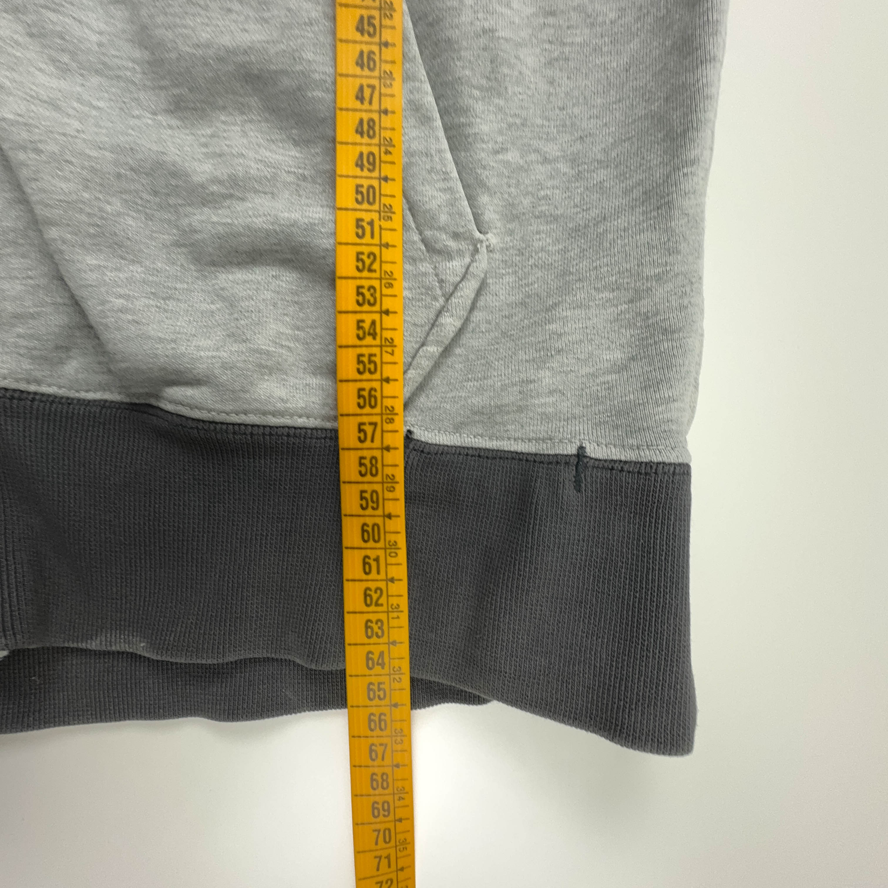 Felpa Nike Vintage grigia e viola con zip e cappuccio anni 2000 - Taglia S/M uomo