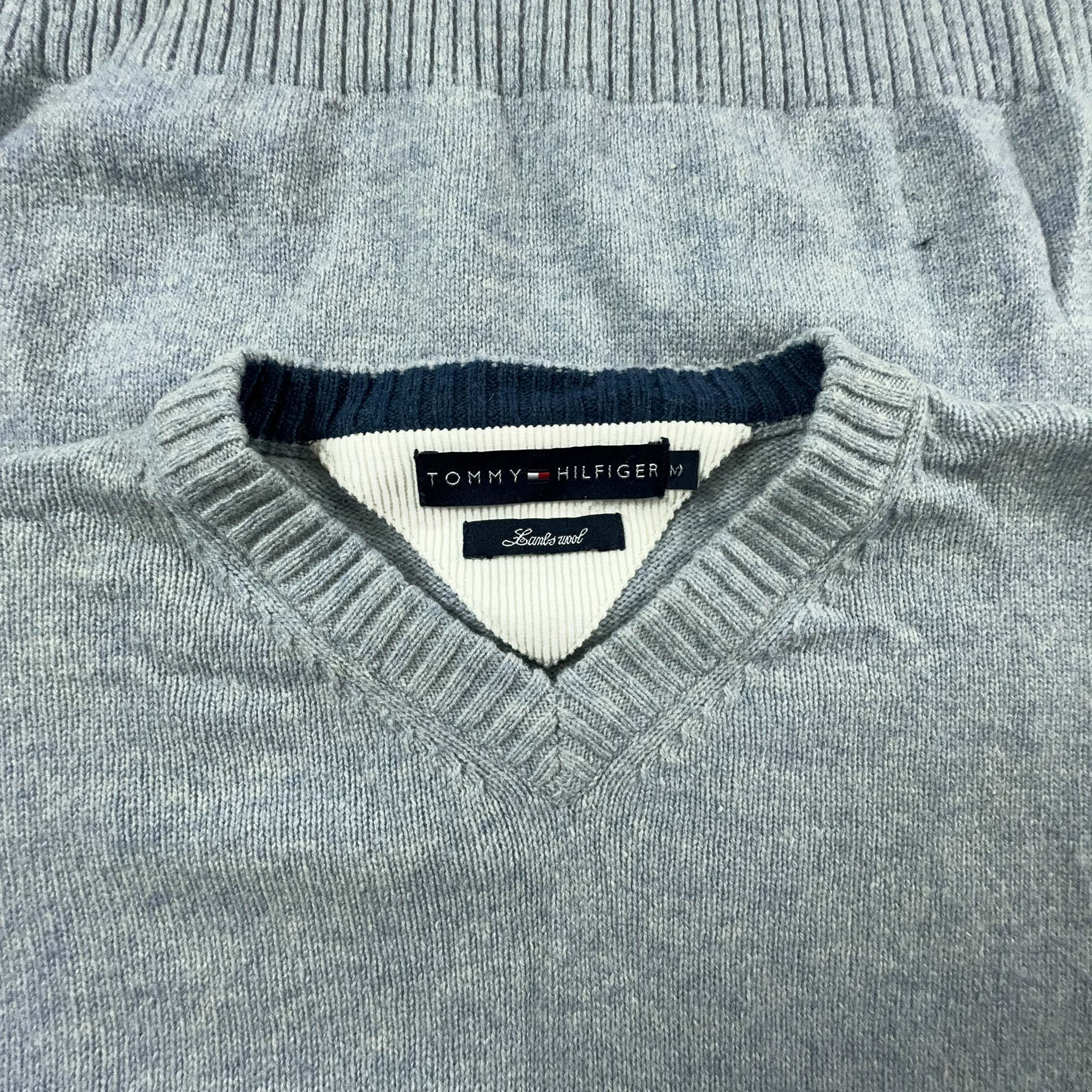 Maglione Tommy Hilfiger azzurro in lana con scollo a V - Taglia M/L uomo