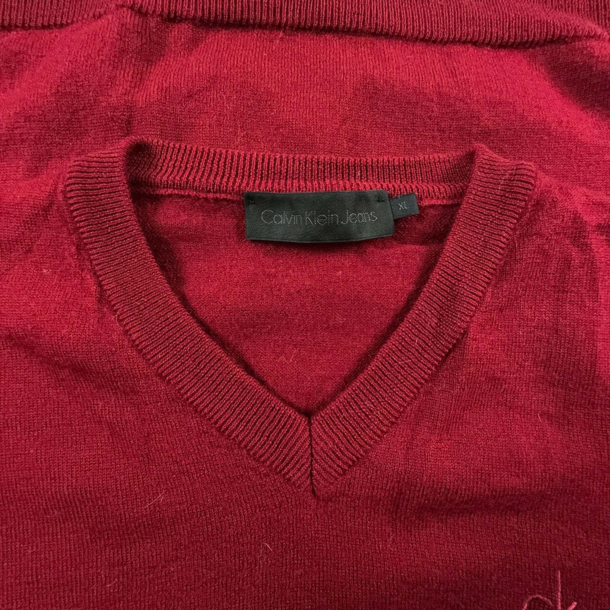 Maglione Calvin Klein rosso 100% lana con scollo a V - Taglia M uomo