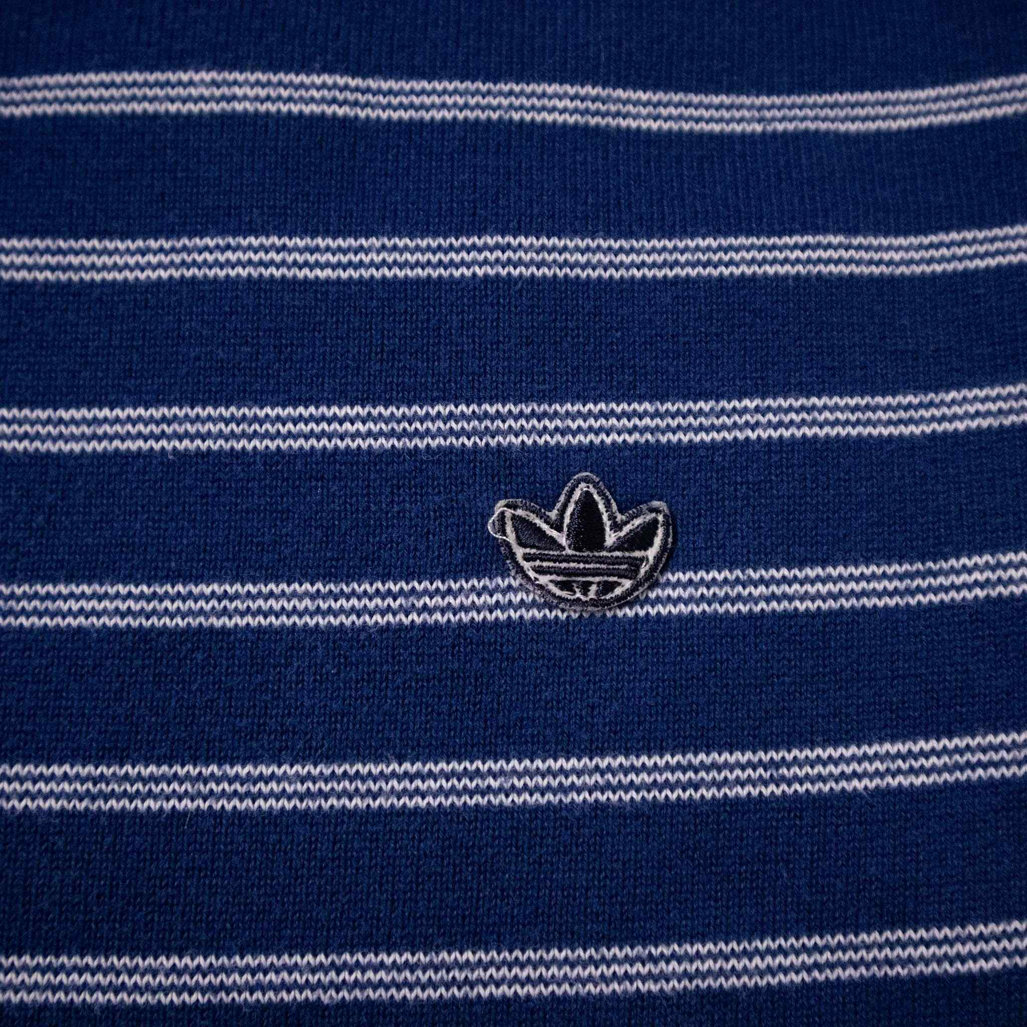 Adidas Sweatshirt - Size L