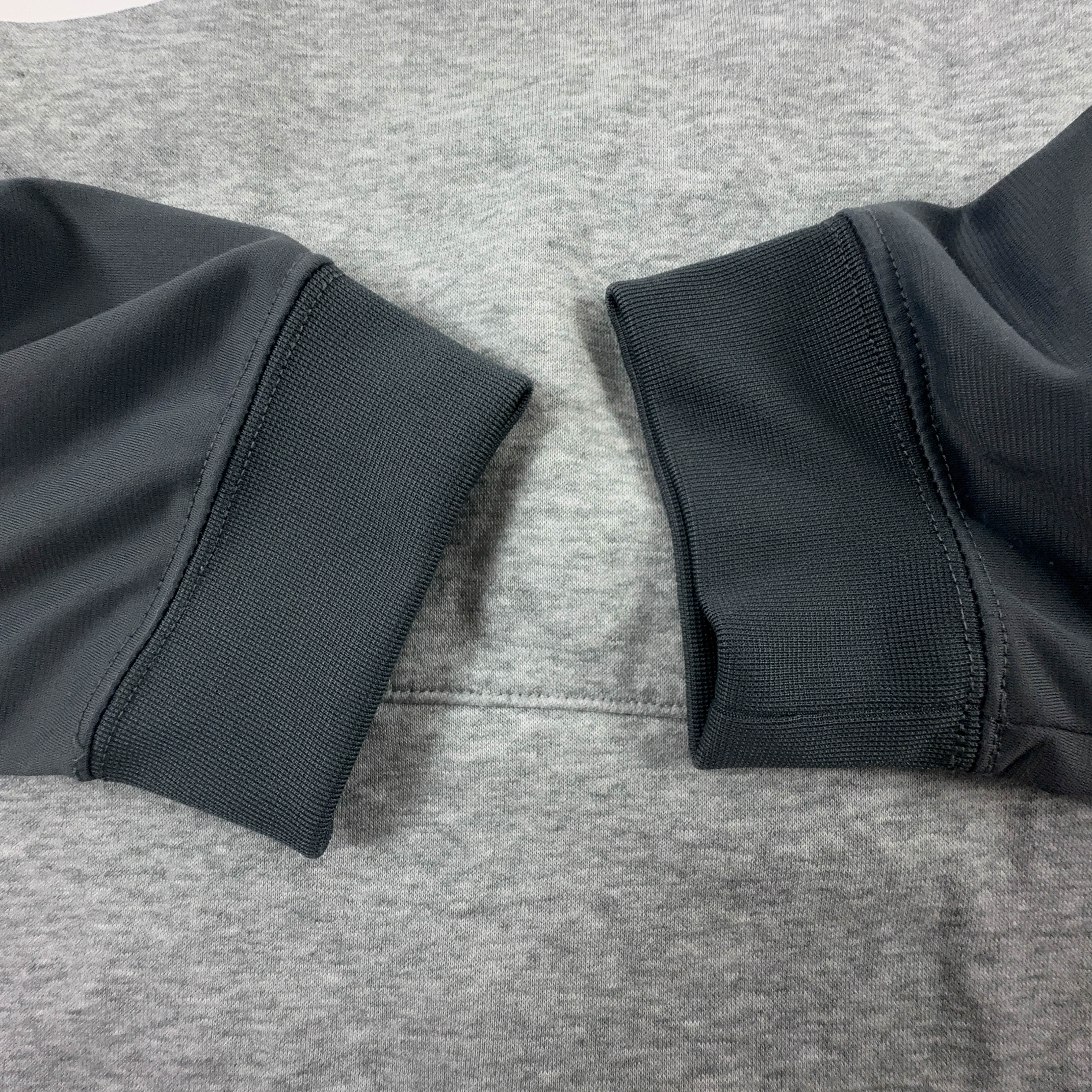 Felpa Nike grigia a girocollo con tasca laterale 80% cotone - Taglia L/XL uomo