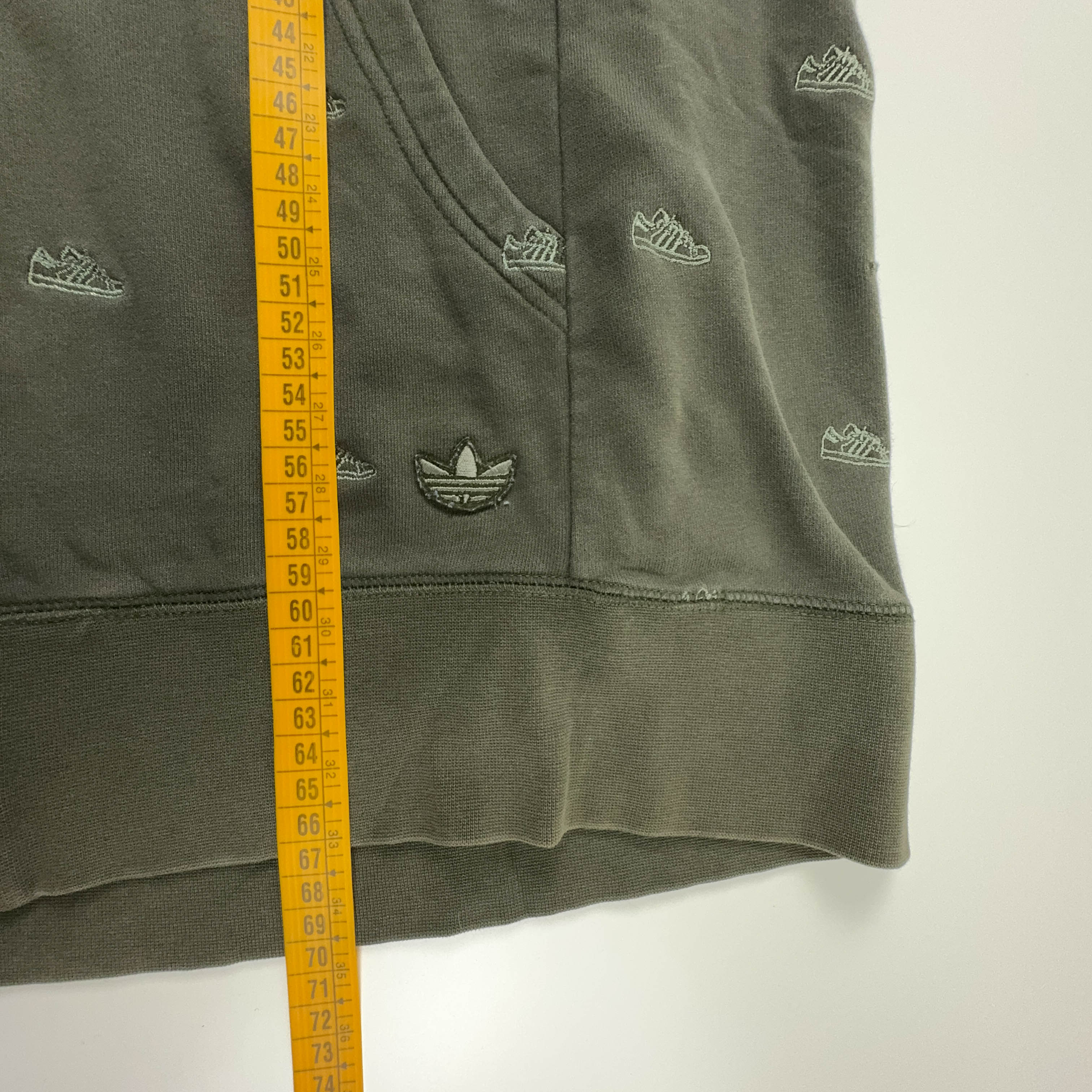 Felpa Adidas Vintage verde cachi con zip e cappuccio e ricami anni 2000 - Taglia 50 uomo