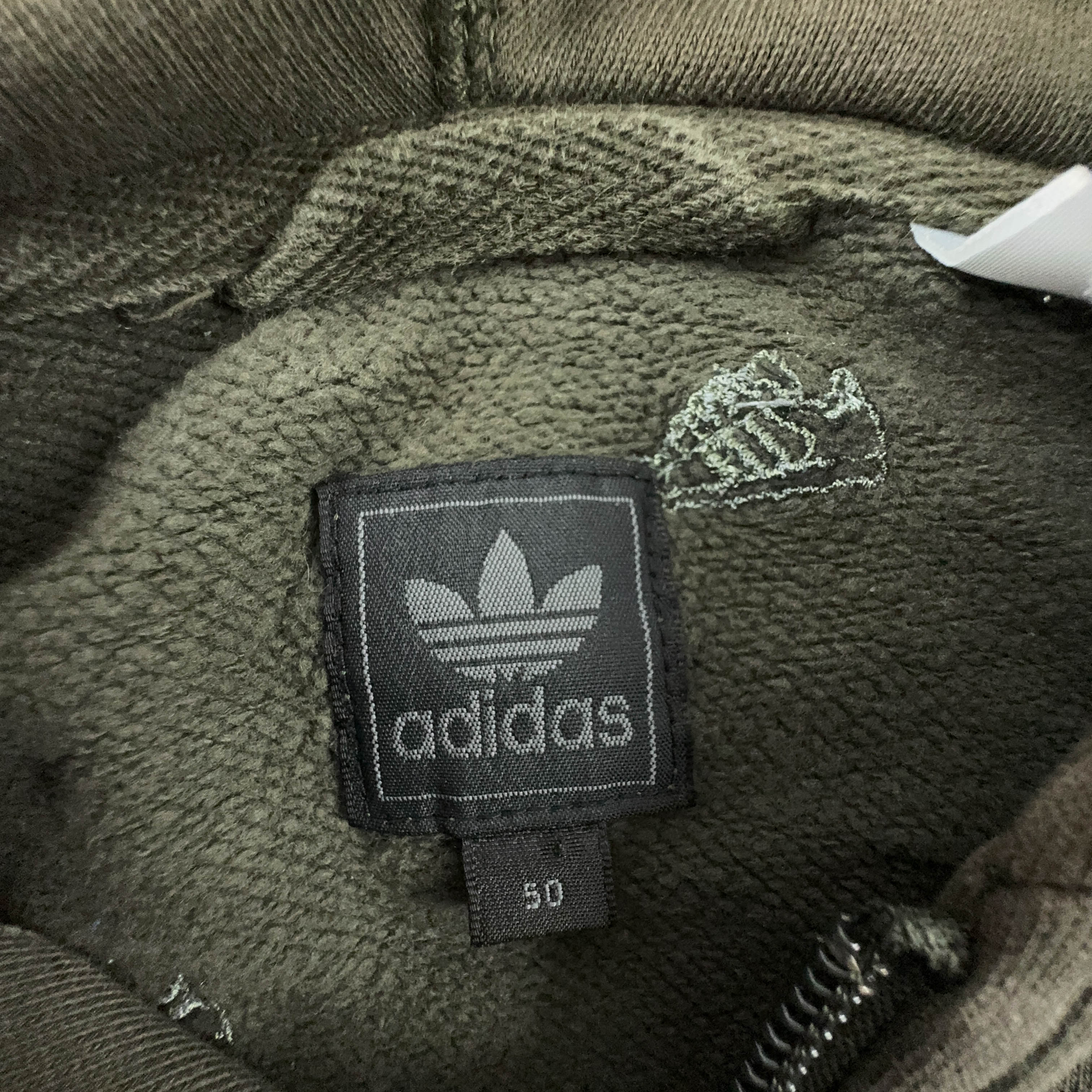 Felpa Adidas Vintage verde cachi con zip e cappuccio e ricami anni 2000 - Taglia 50 uomo