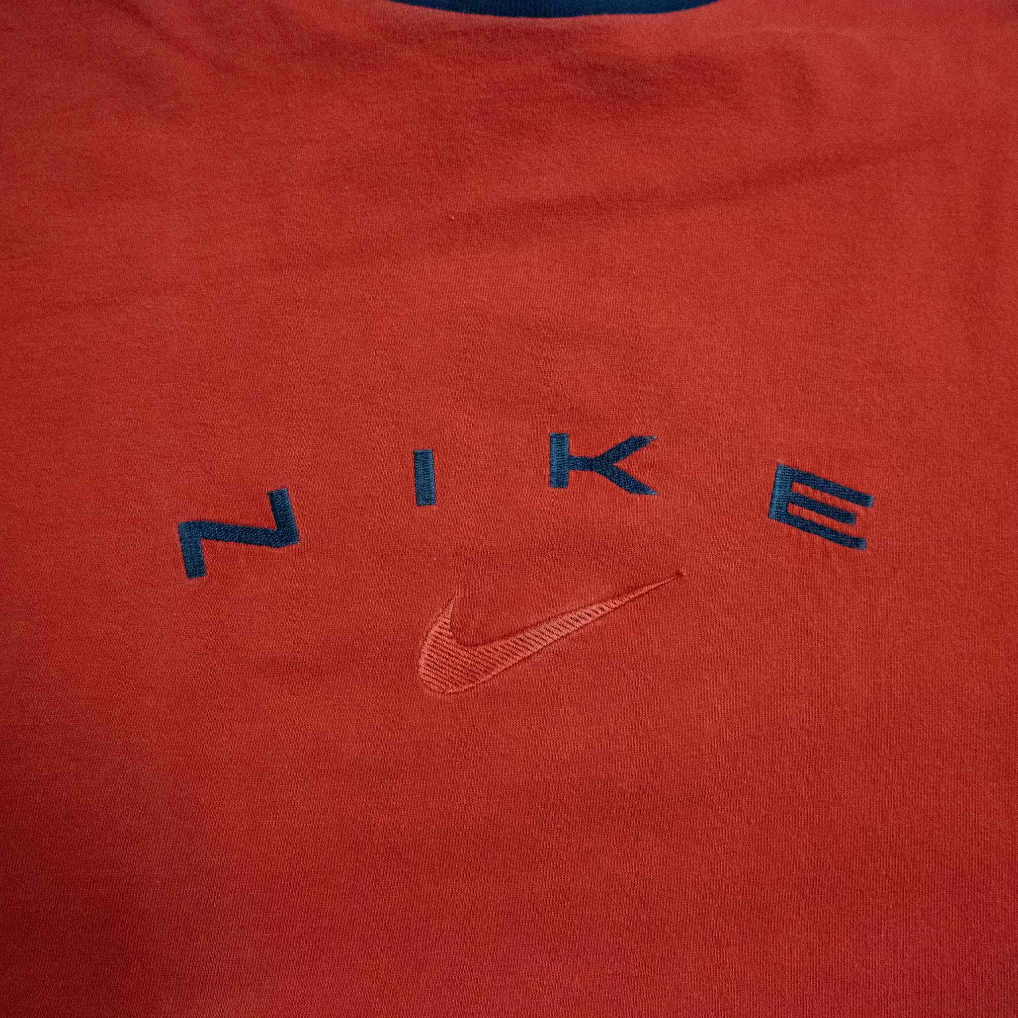 T shirt Nike Vintage 00 Embroidered Spellout  - Taglia L