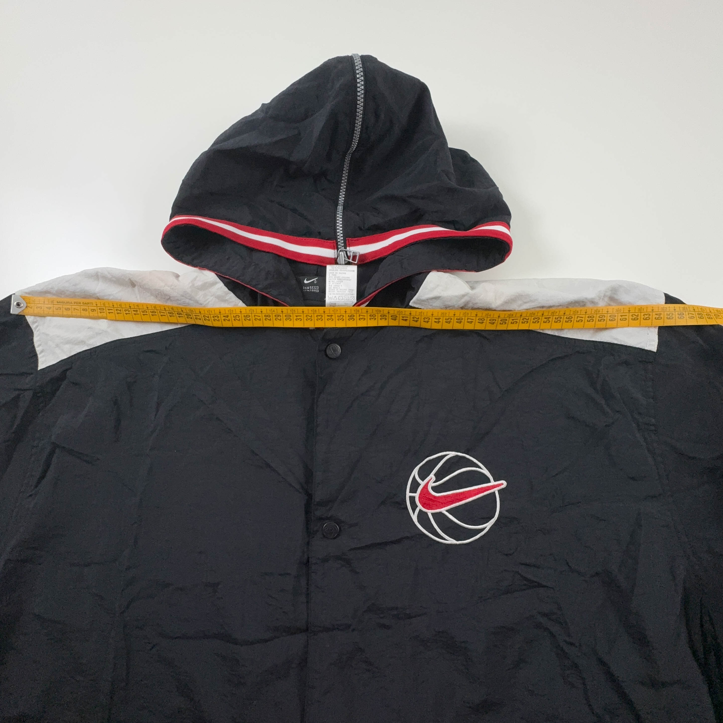 Giacca a vento Nike Basketball Vintage nera con ricamo e zip anni 90 - Taglia XL/XXL uomo