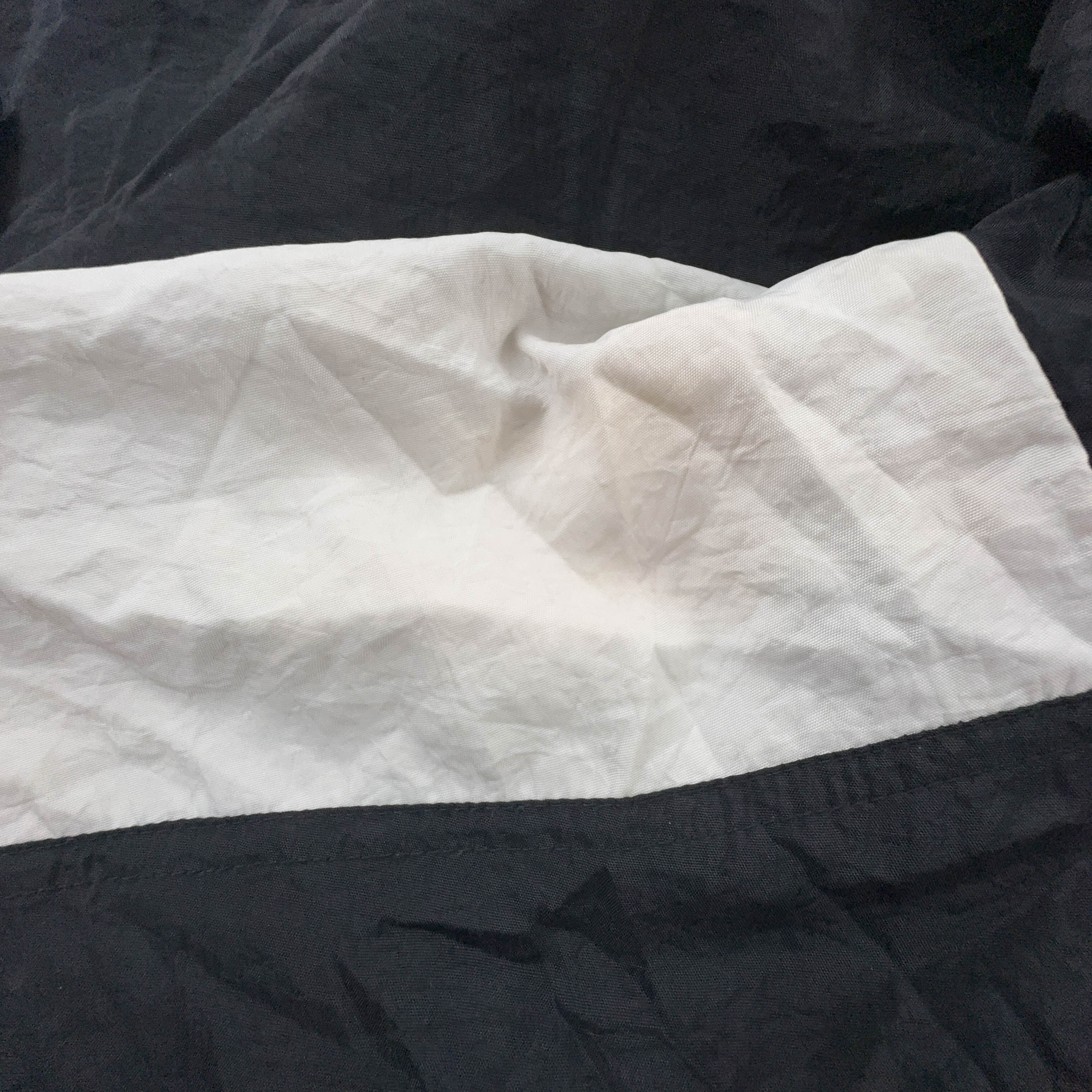 Giacca a vento Nike Basketball Vintage nera con ricamo e zip anni 90 - Taglia XL/XXL uomo