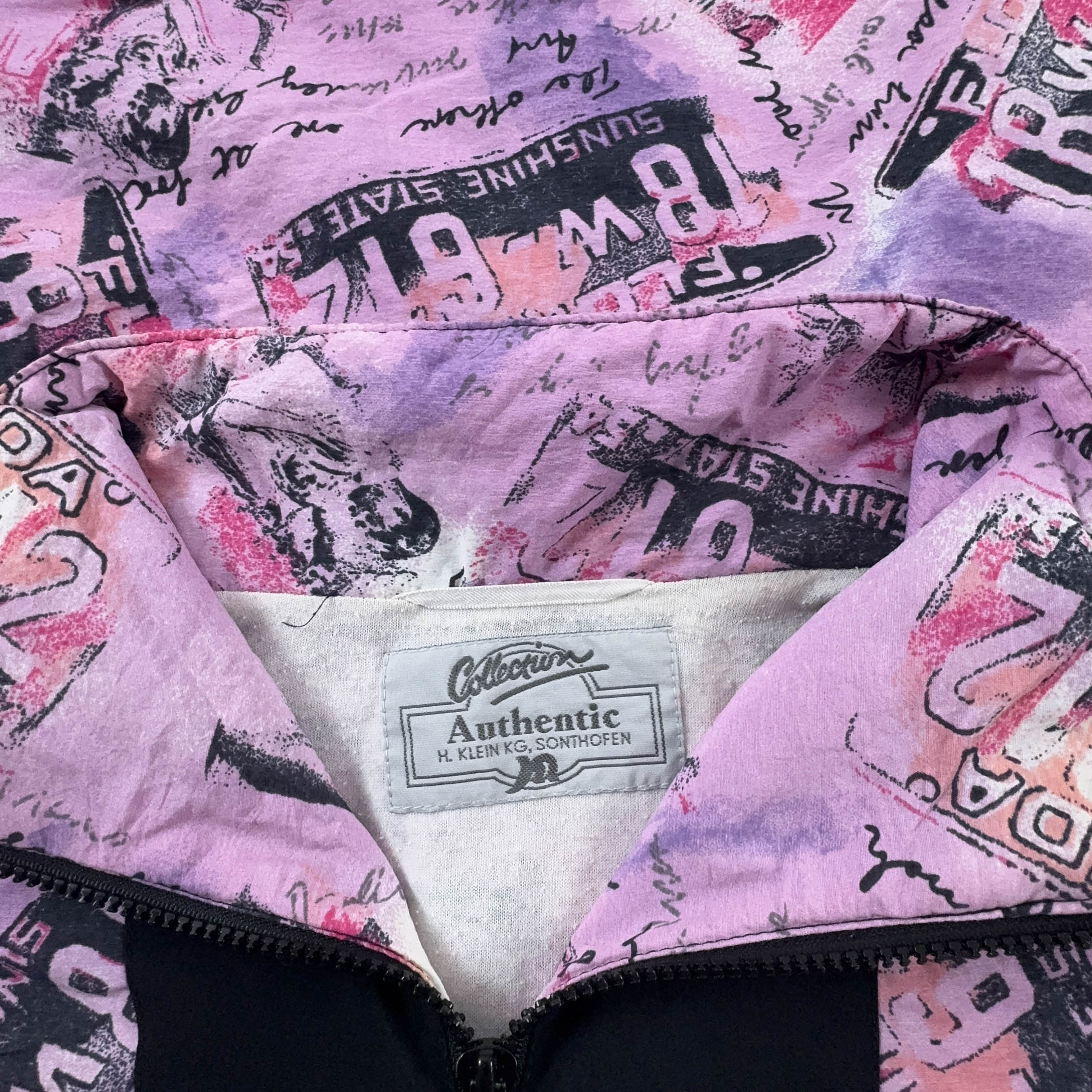 Giacca a vento Vintage viola con fantasia all over e zip anni 90 - Taglia 44 uomo
