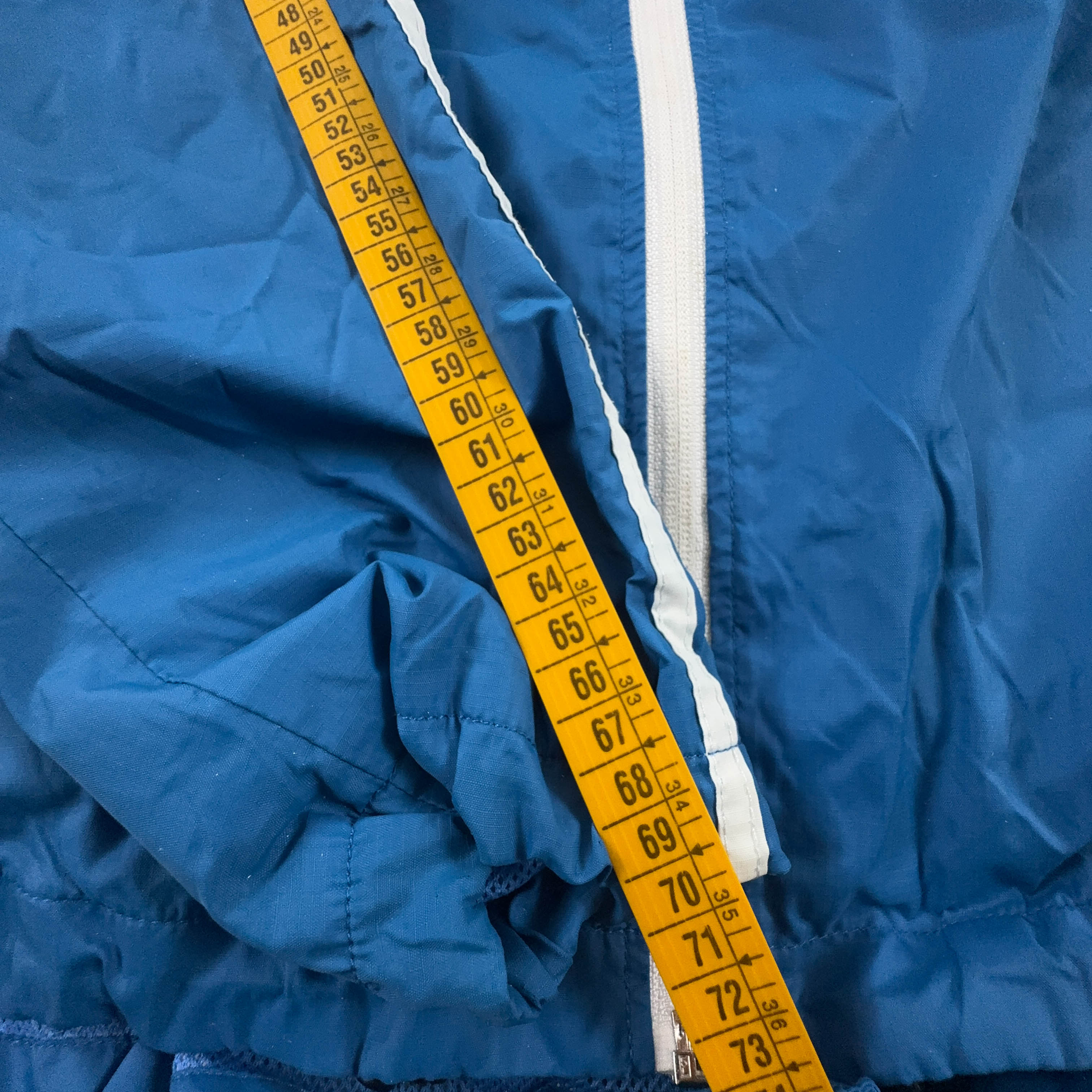 Giacca a vento Adidas azzurra e bianca con zip - Taglia L uomo