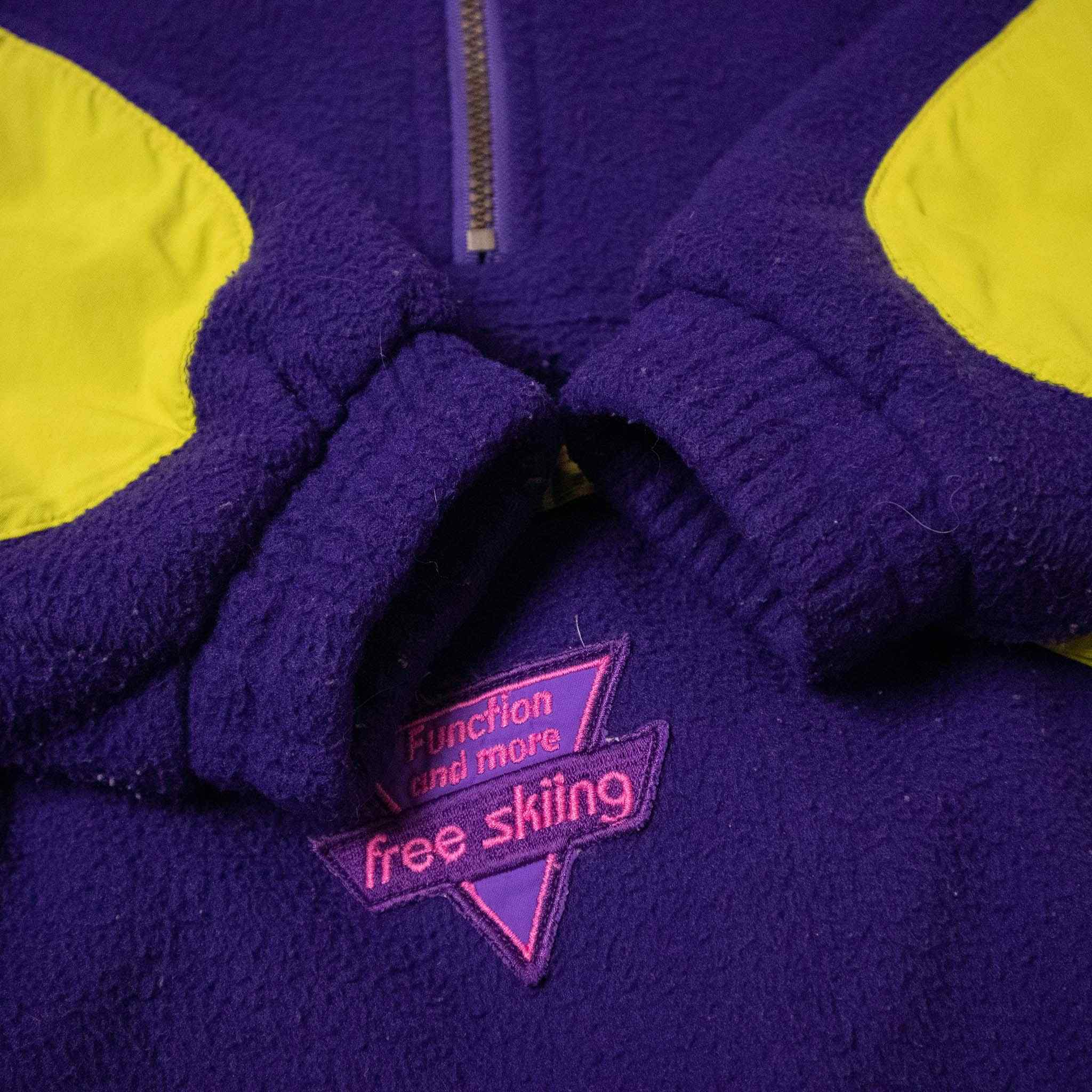 Vintage Fleece - Size S