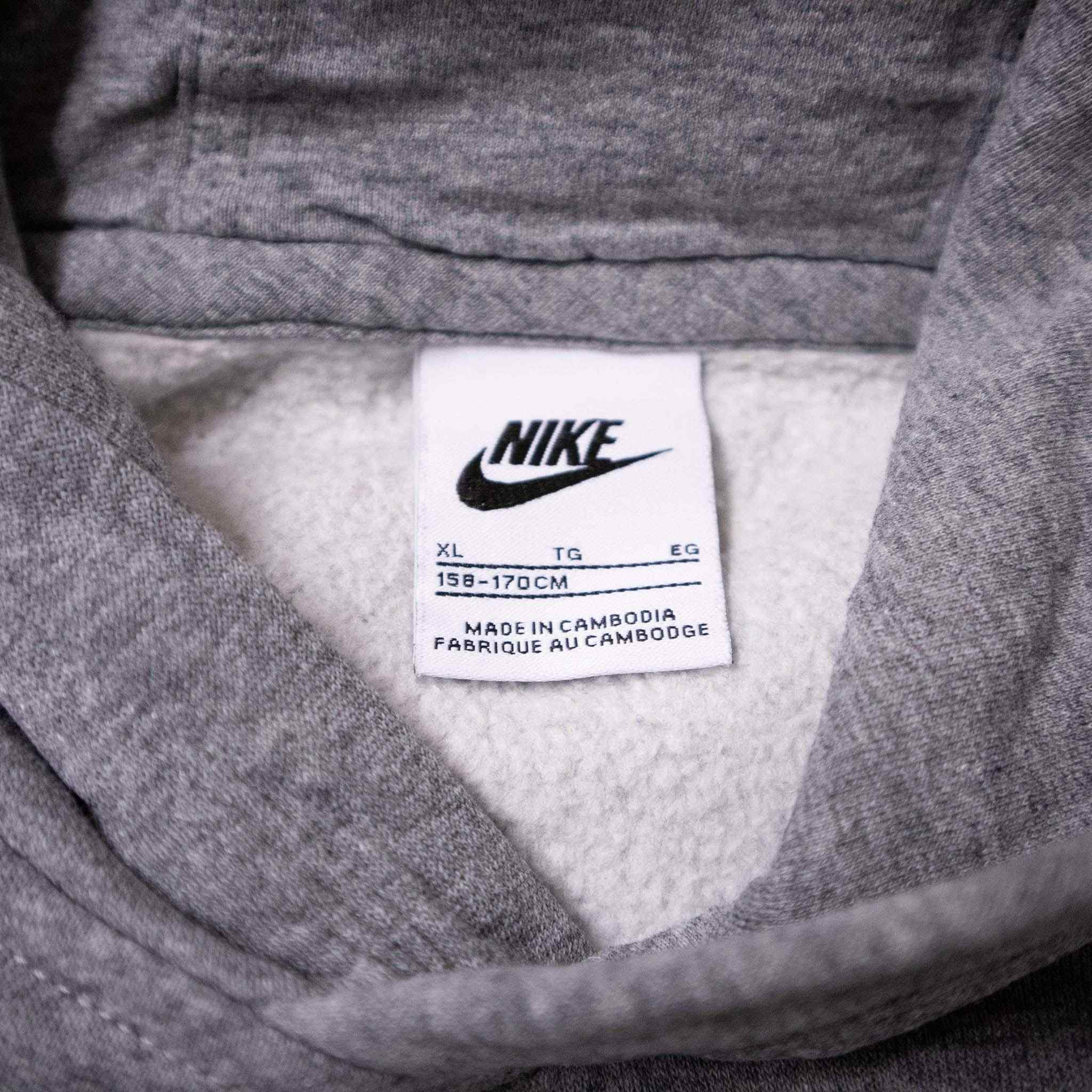 Nike Sweatshirt - Size M