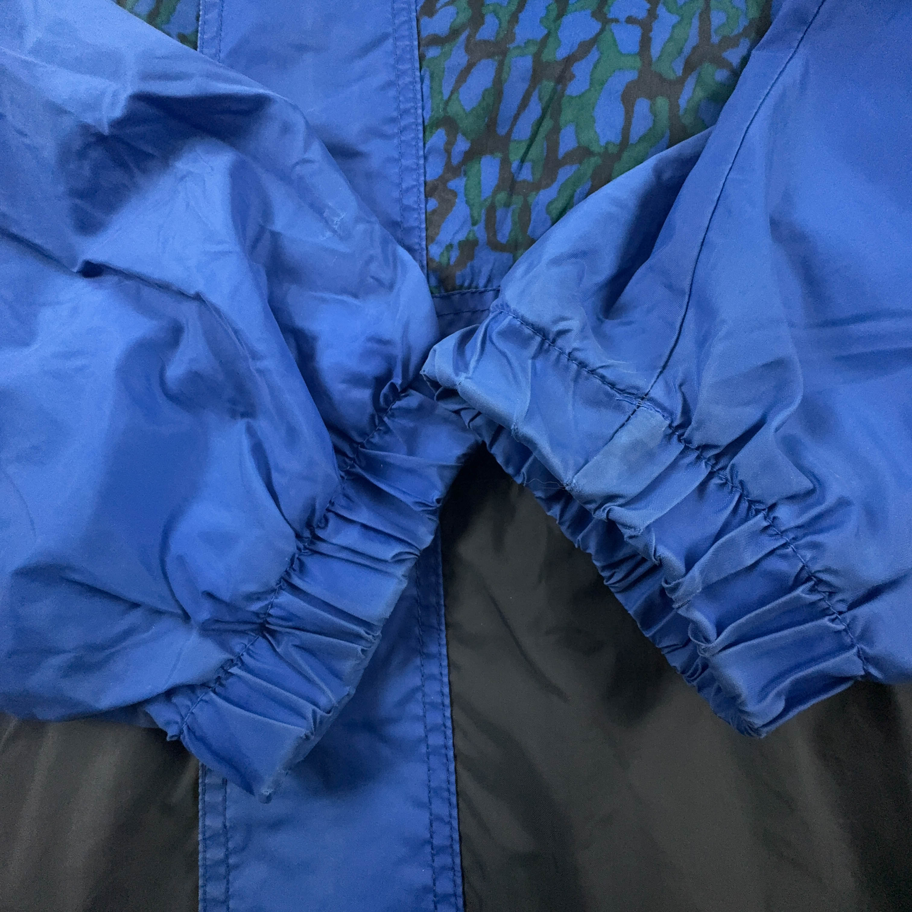 Giacca a vento blu e nera a fantasia con zip e bottoni - Taglia XL/XXL uomo