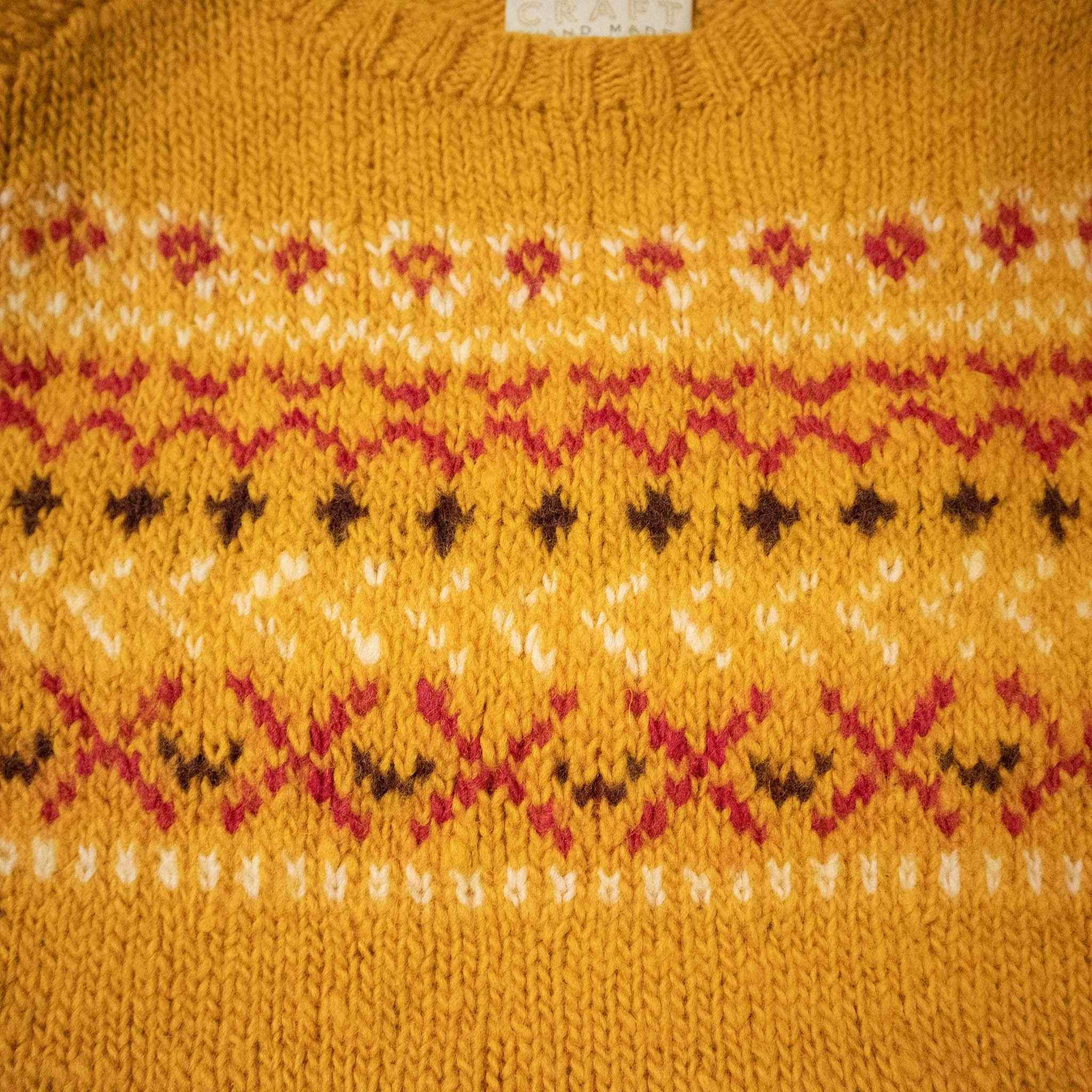 Vintage 100% wool sweater - Size M