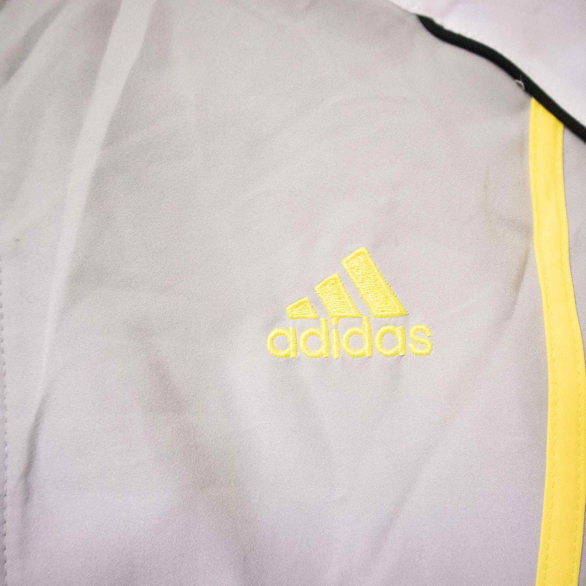 Adidas windbreaker - Size L