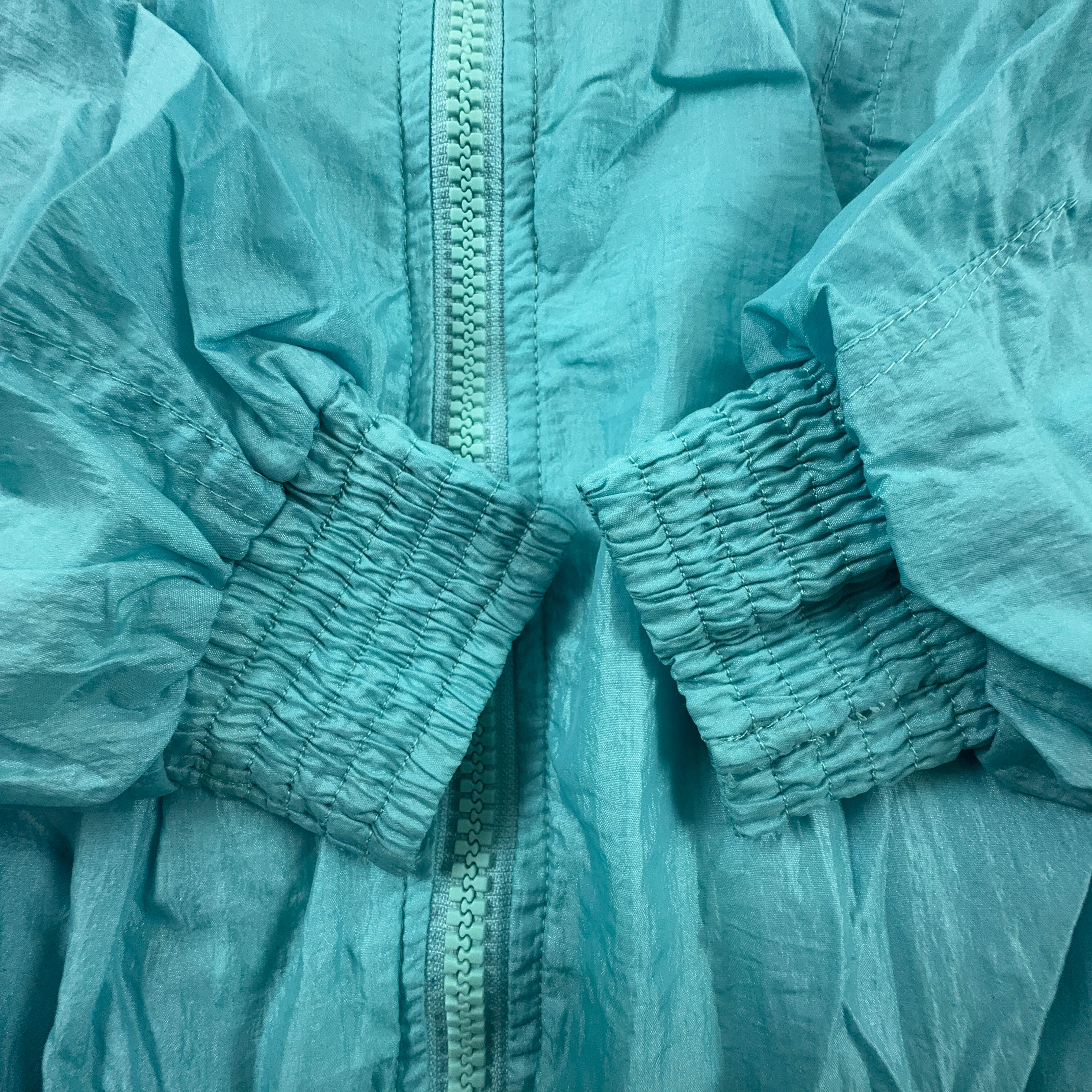 Giacca a vento Cerrutti Sport Vintage azzurra con zip e ricamo anni 80 - Taglia M/L uomo